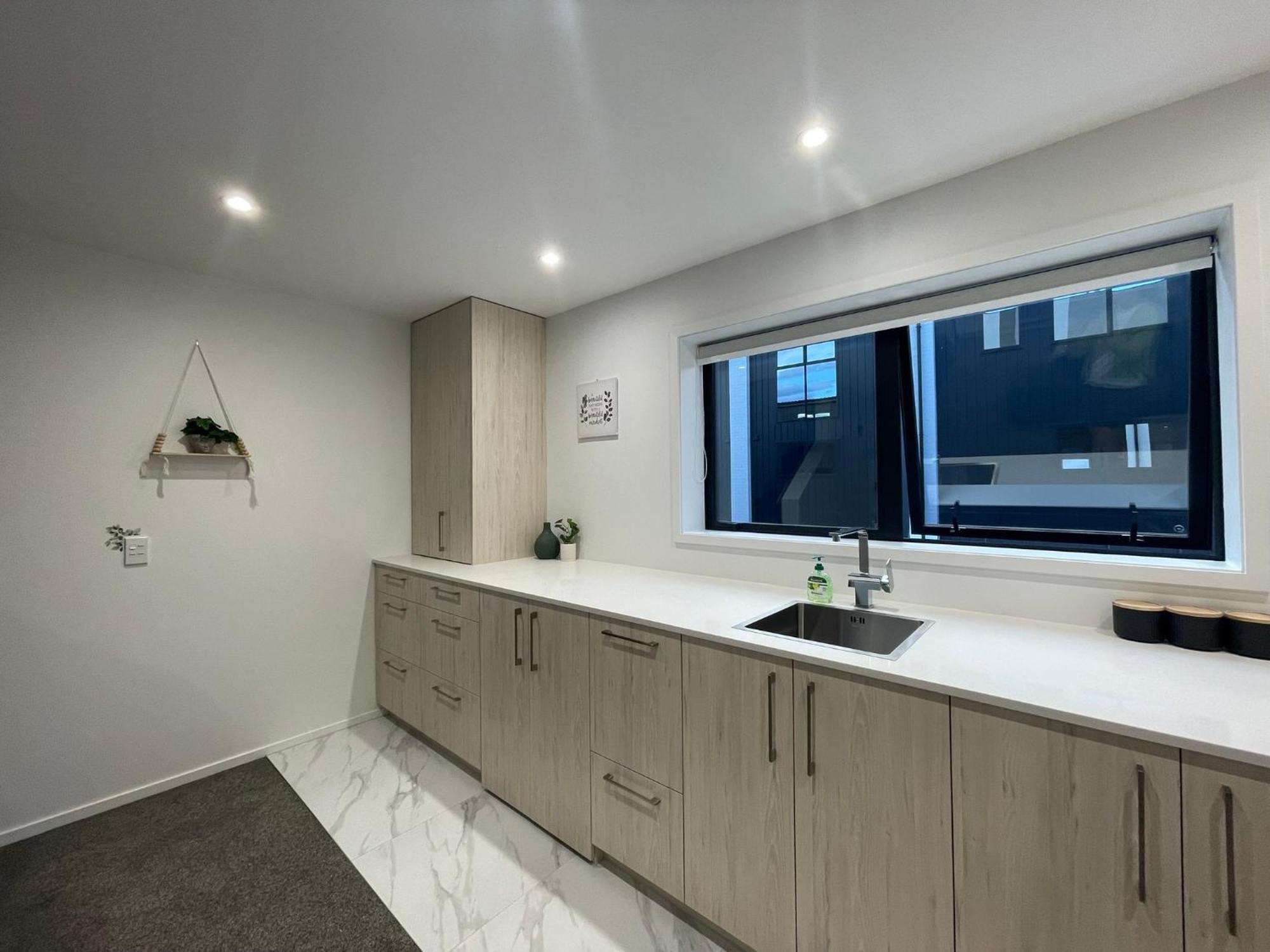 Luxury Cbd 2 Bed Near Riverside Market Free Parking! Christchurch