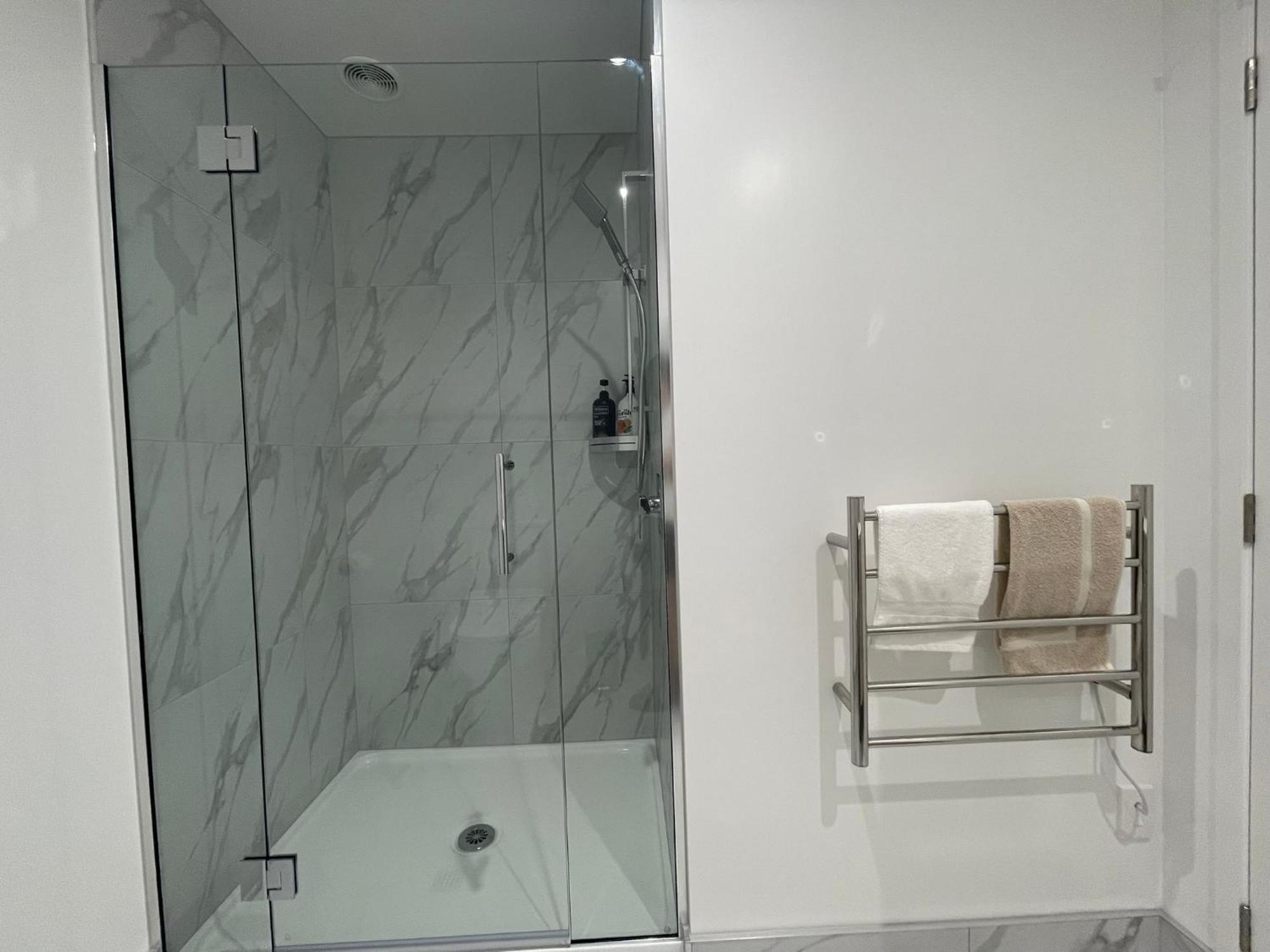 Luxury Cbd 2 Bed Near Riverside Market Free Parking! * Christchurch