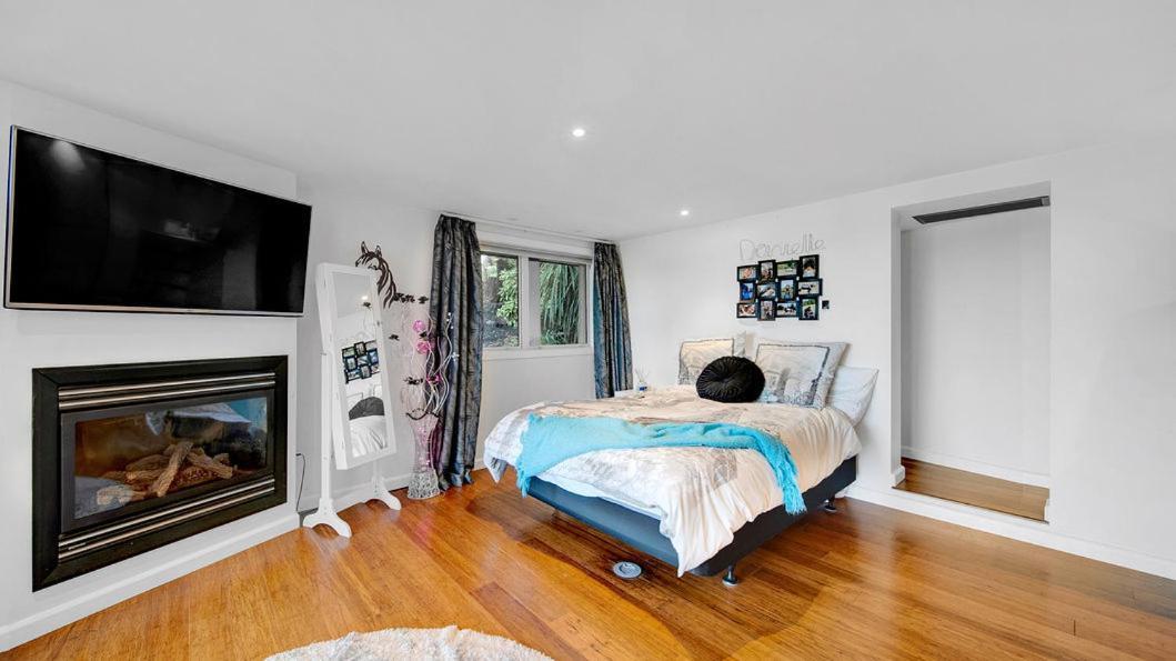Cass Bay Oceanfront Luxury Christchurch