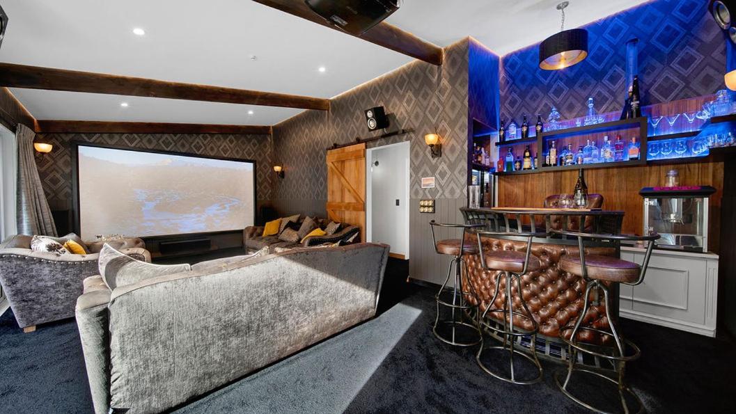 Cass Bay Oceanfront Luxury Christchurch