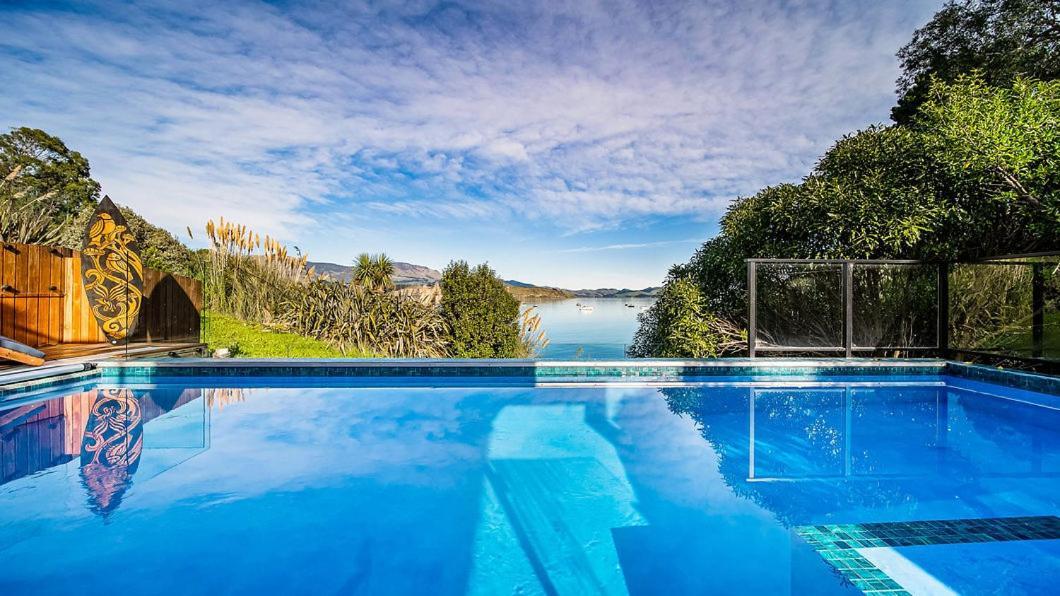 Holiday home Cass Bay Oceanfront Luxury *