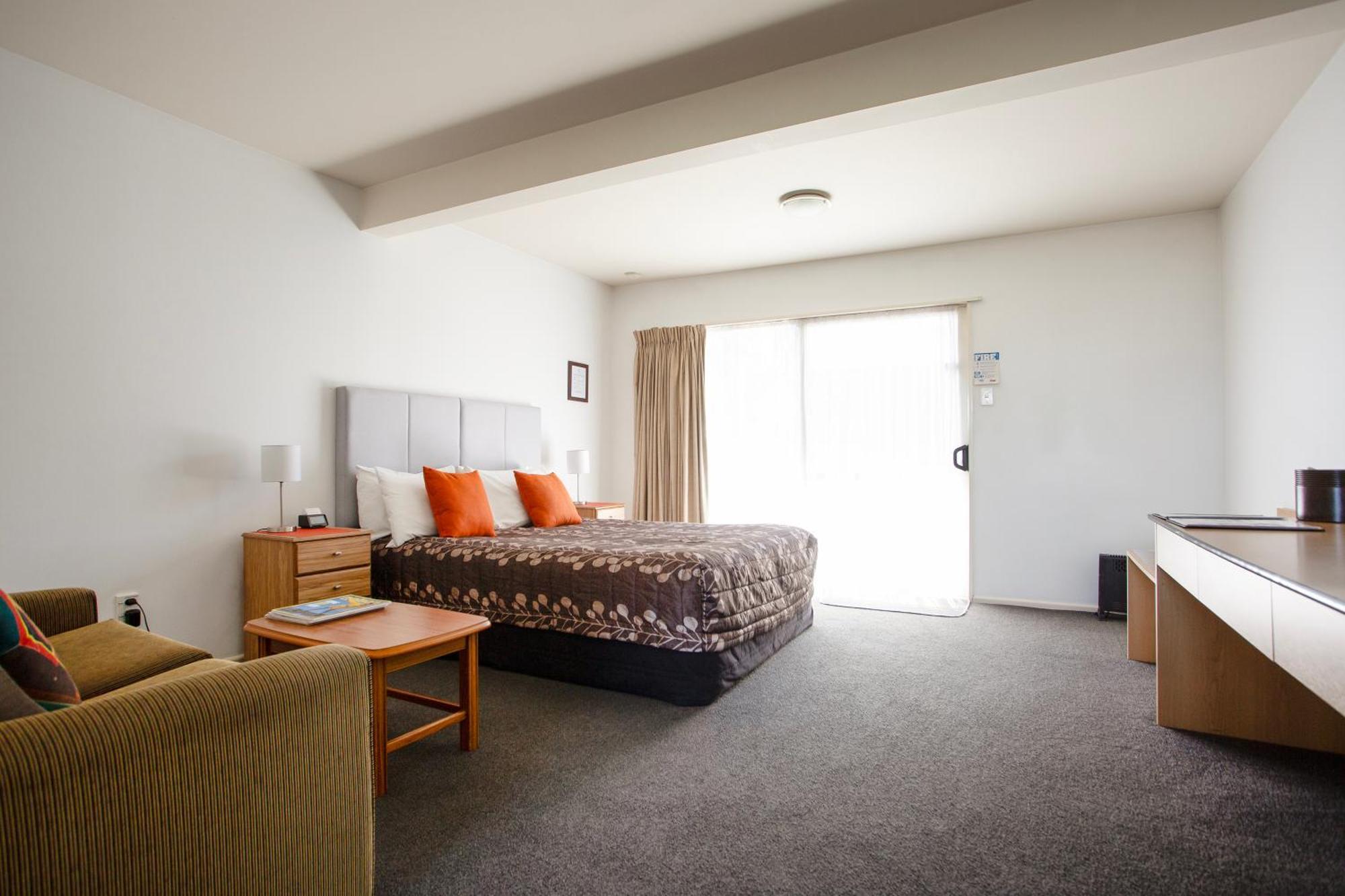 Casino Court Motor 4*