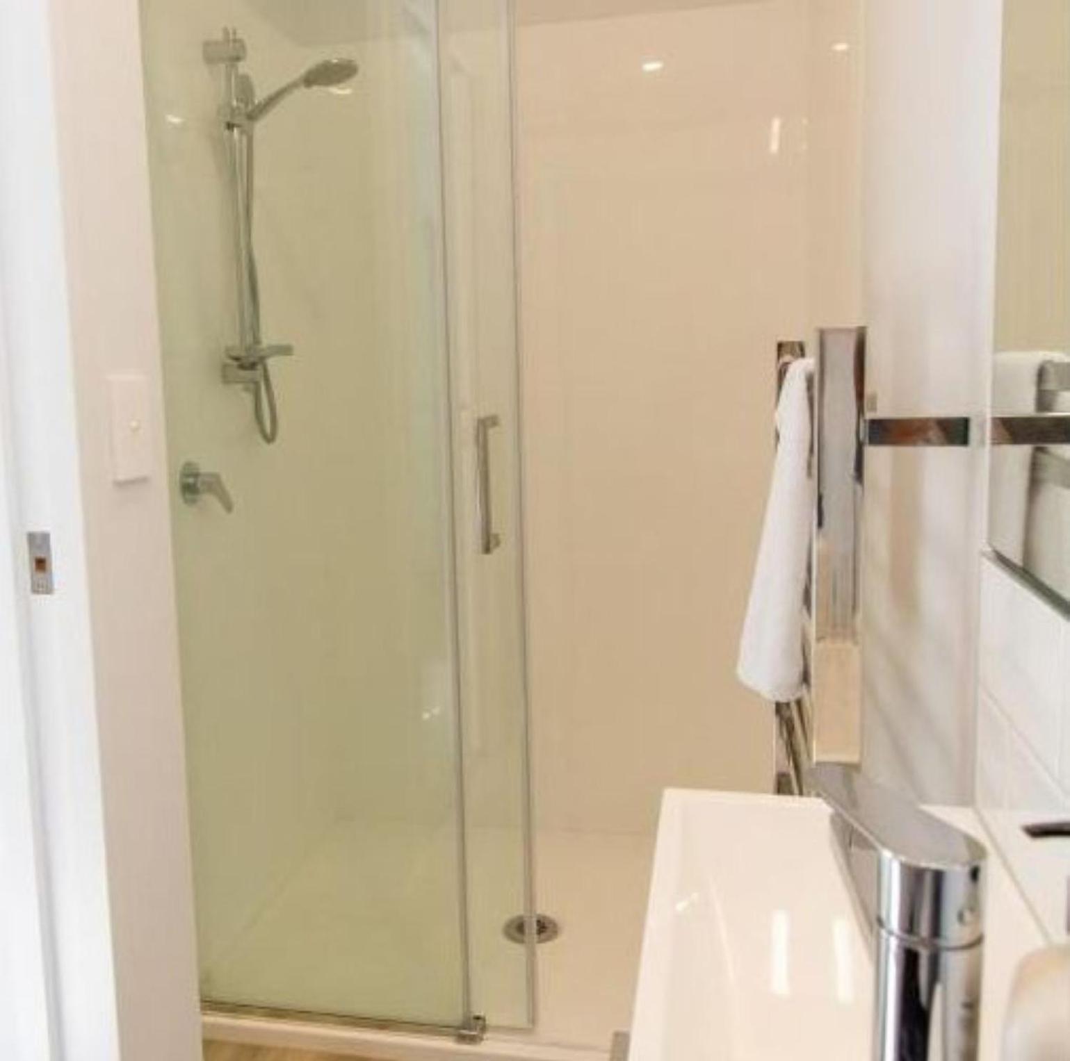 Apartment Peaceful 2 Bed Pad W/carpark Christchurch