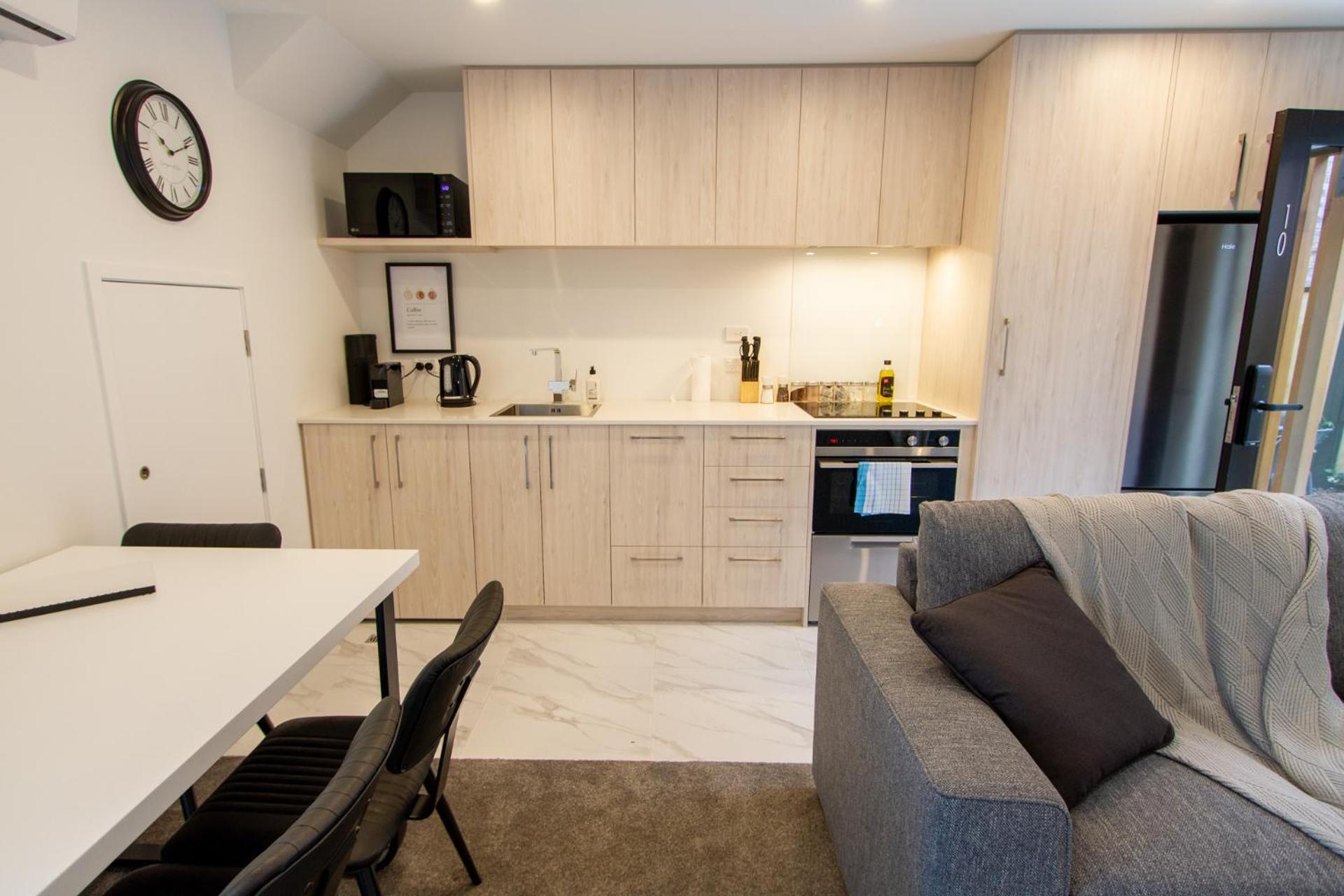 A Touch Of Luxury In Chch Cbd * Christchurch