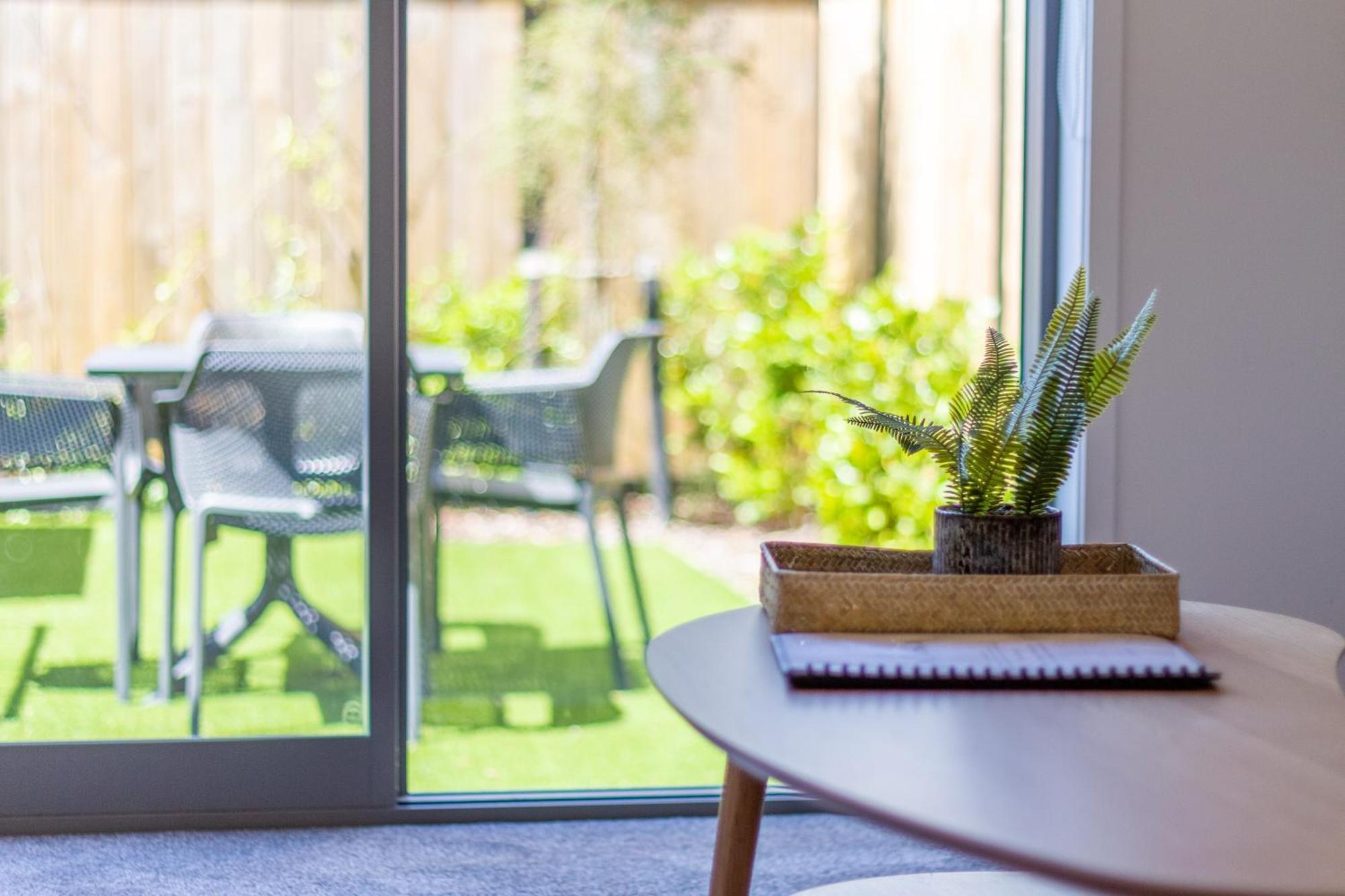 Vacation Riccarton 2 Bed 2 Bath W/carpark *
