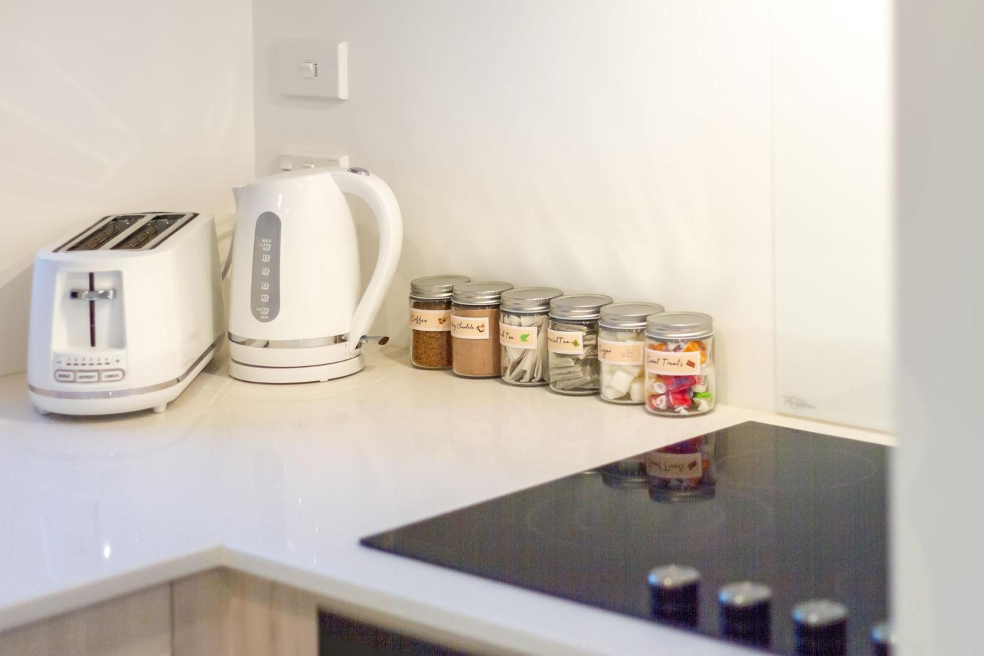 Of 2 Bed 2 Bath Apartment Christchurch