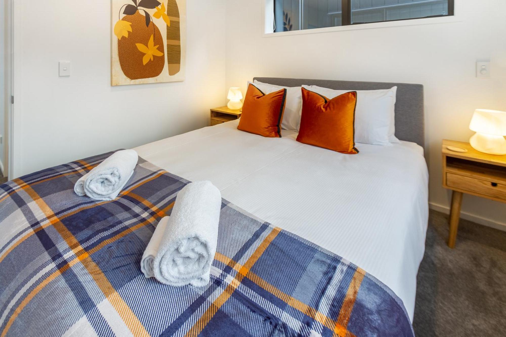 Cashel Street Hideaway 2 Bed 2 Bath