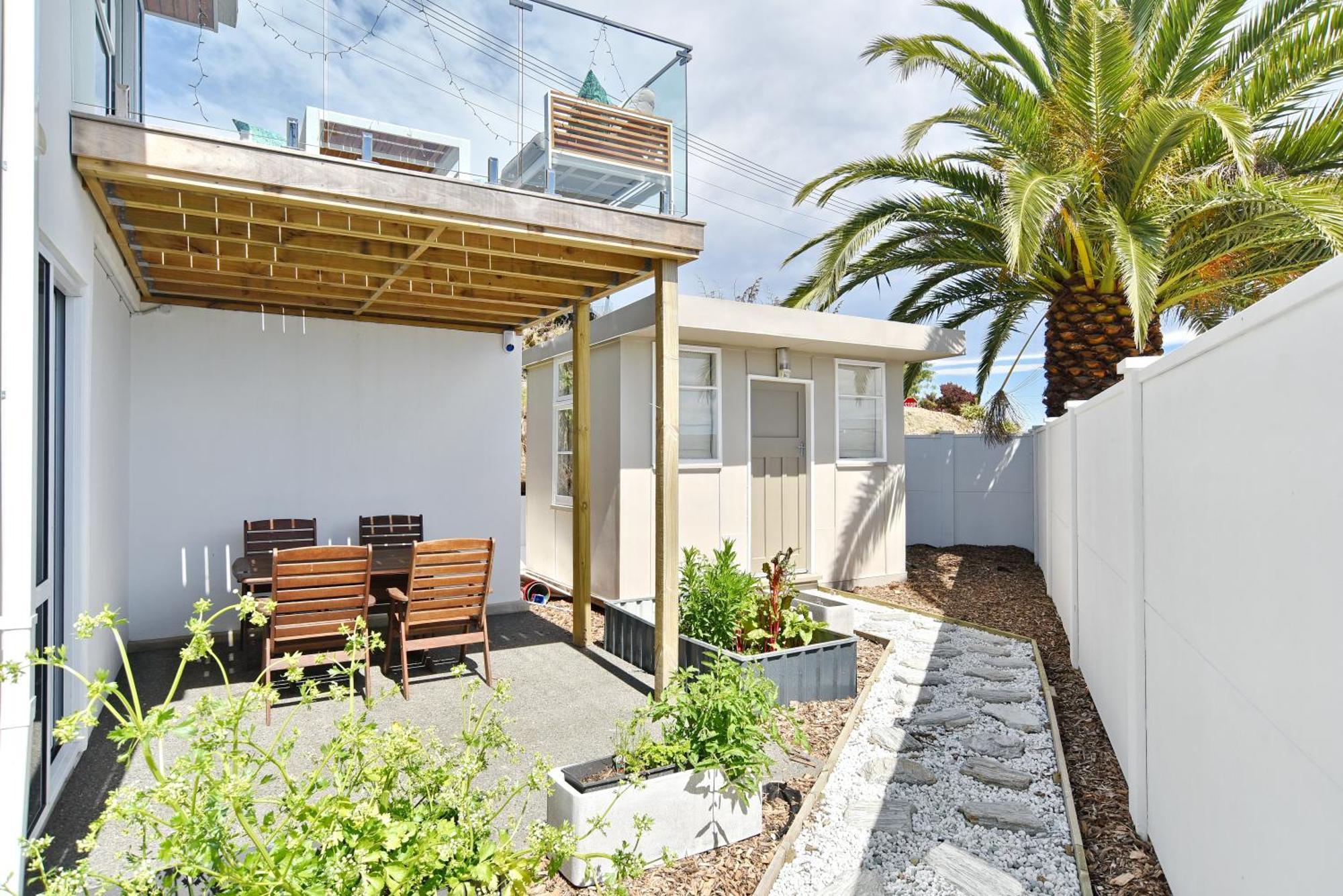 St Andrews Hill - Homes * Christchurch