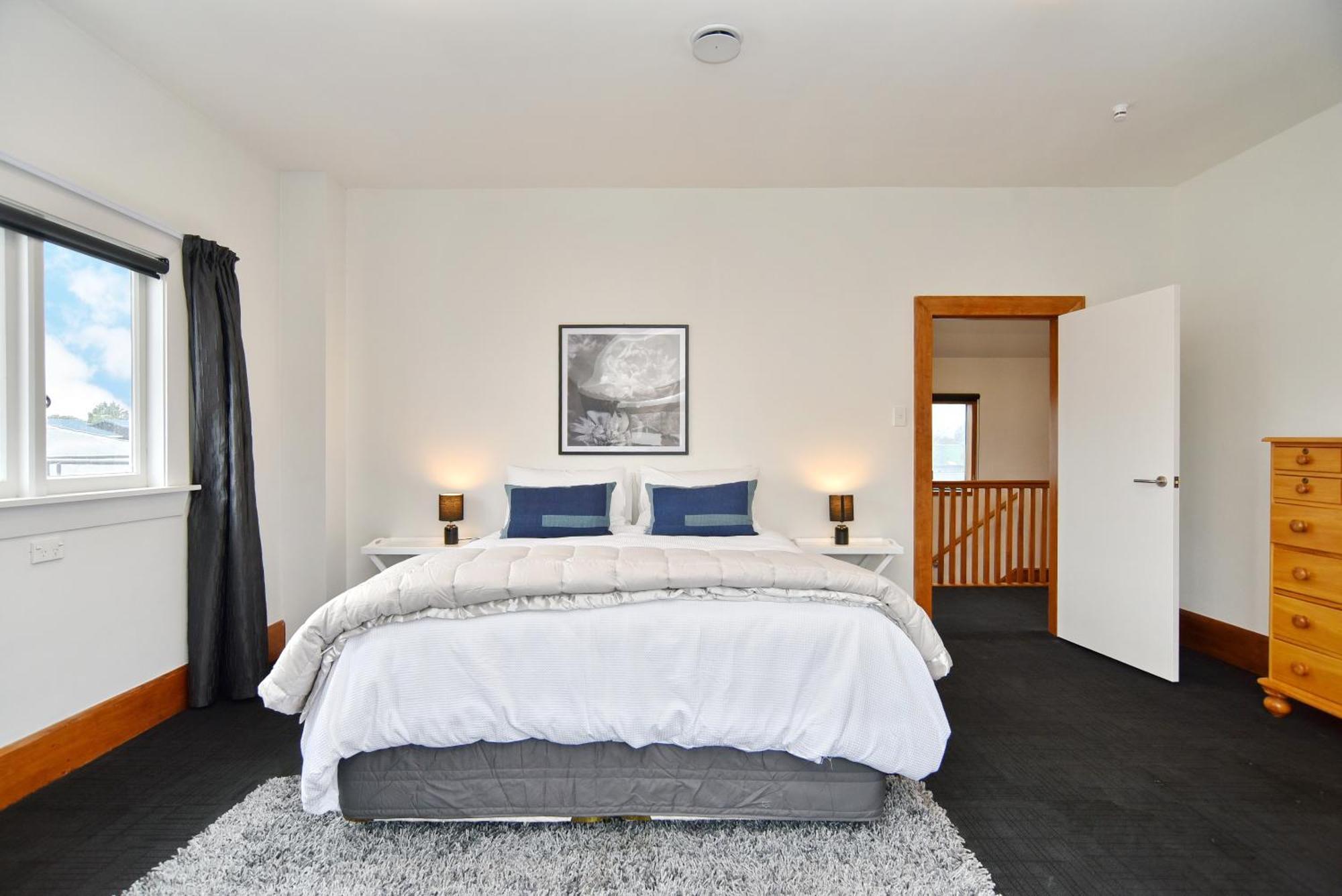 Grand Heritage 5 Brms Cbd With Carparks *