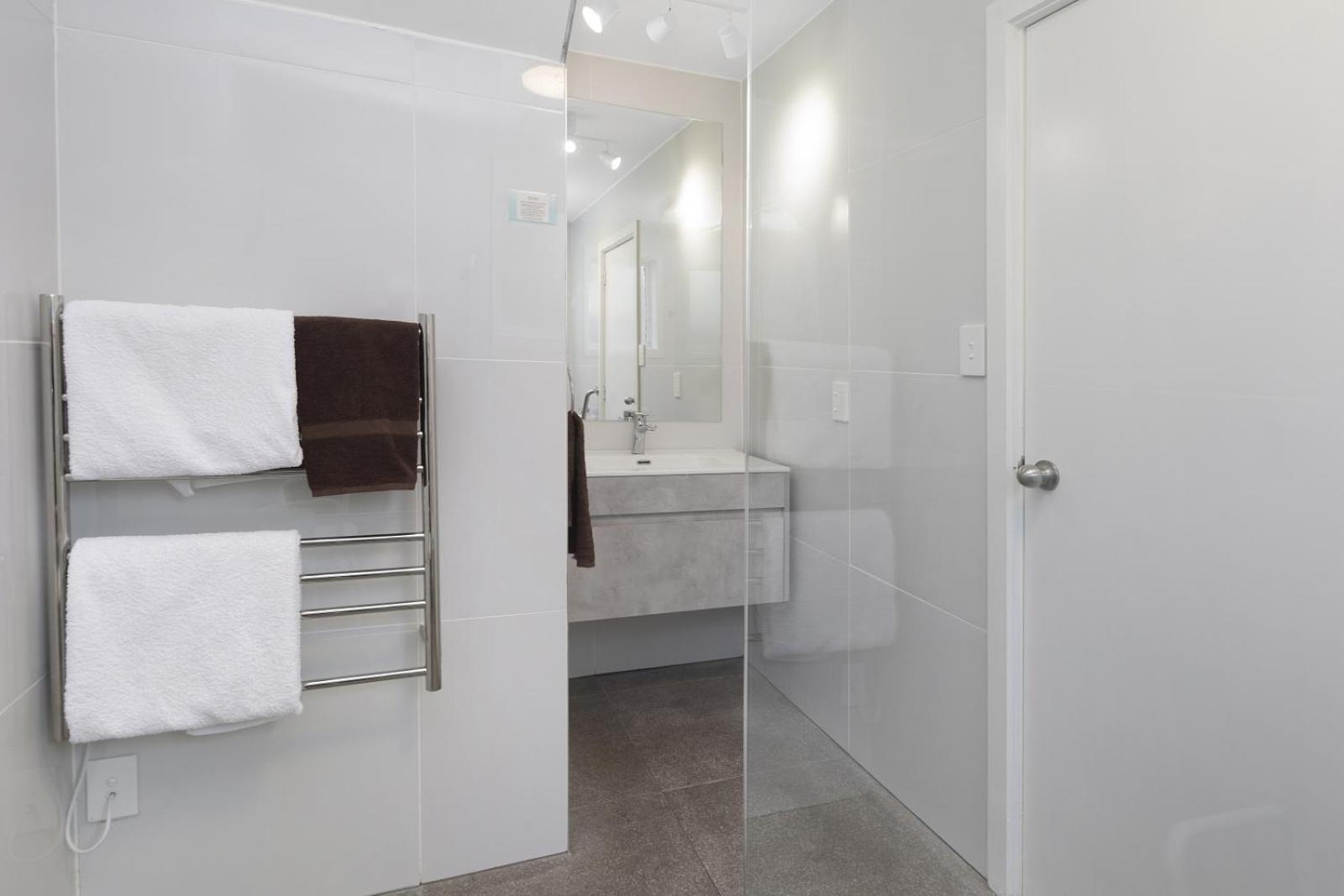 The Adelphi 4*