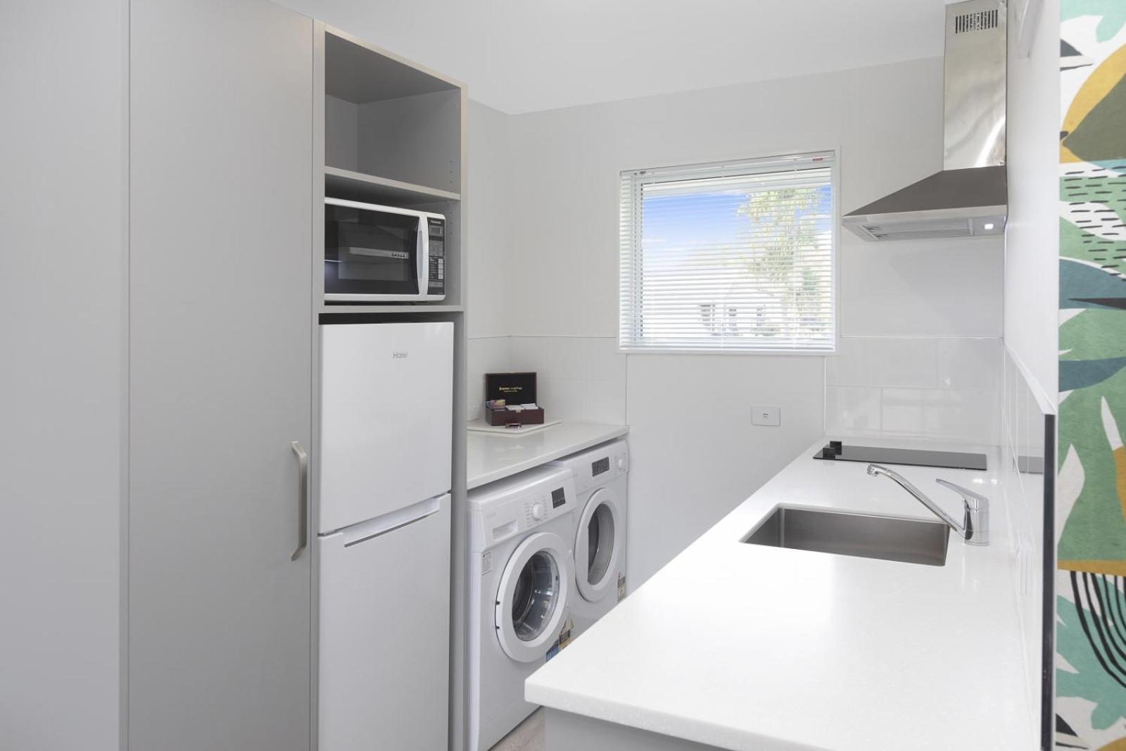 The Adelphi 4* Christchurch