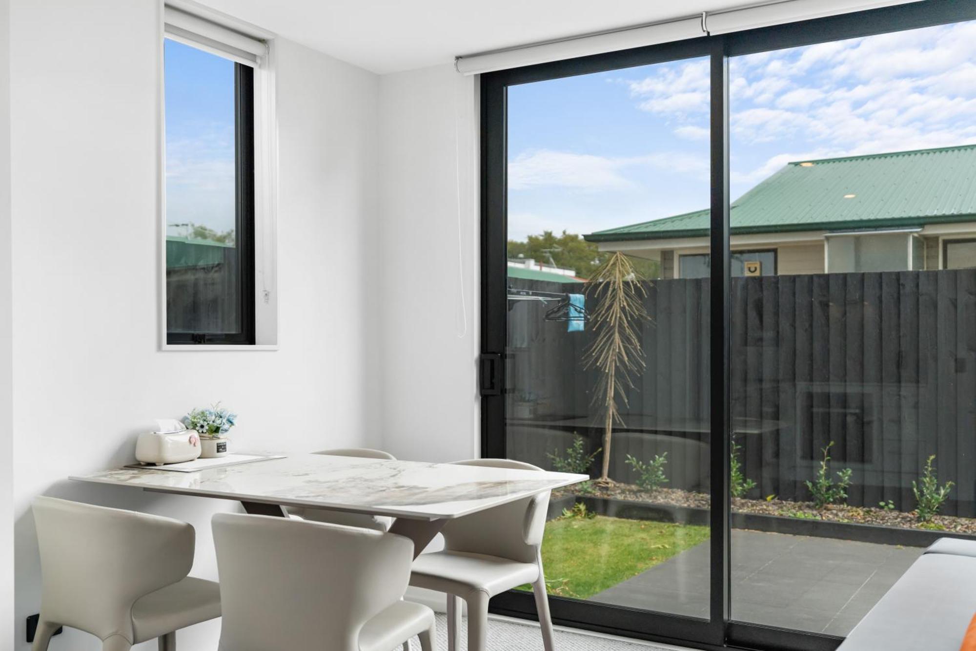 Elegant 2bedrooms *