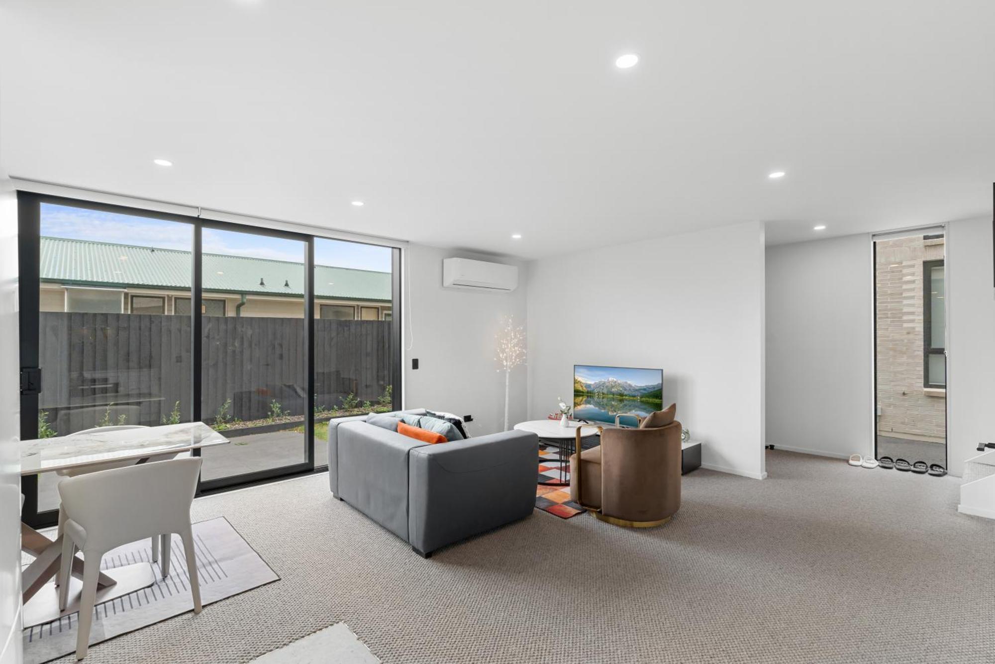 Elegant 2bedrooms *