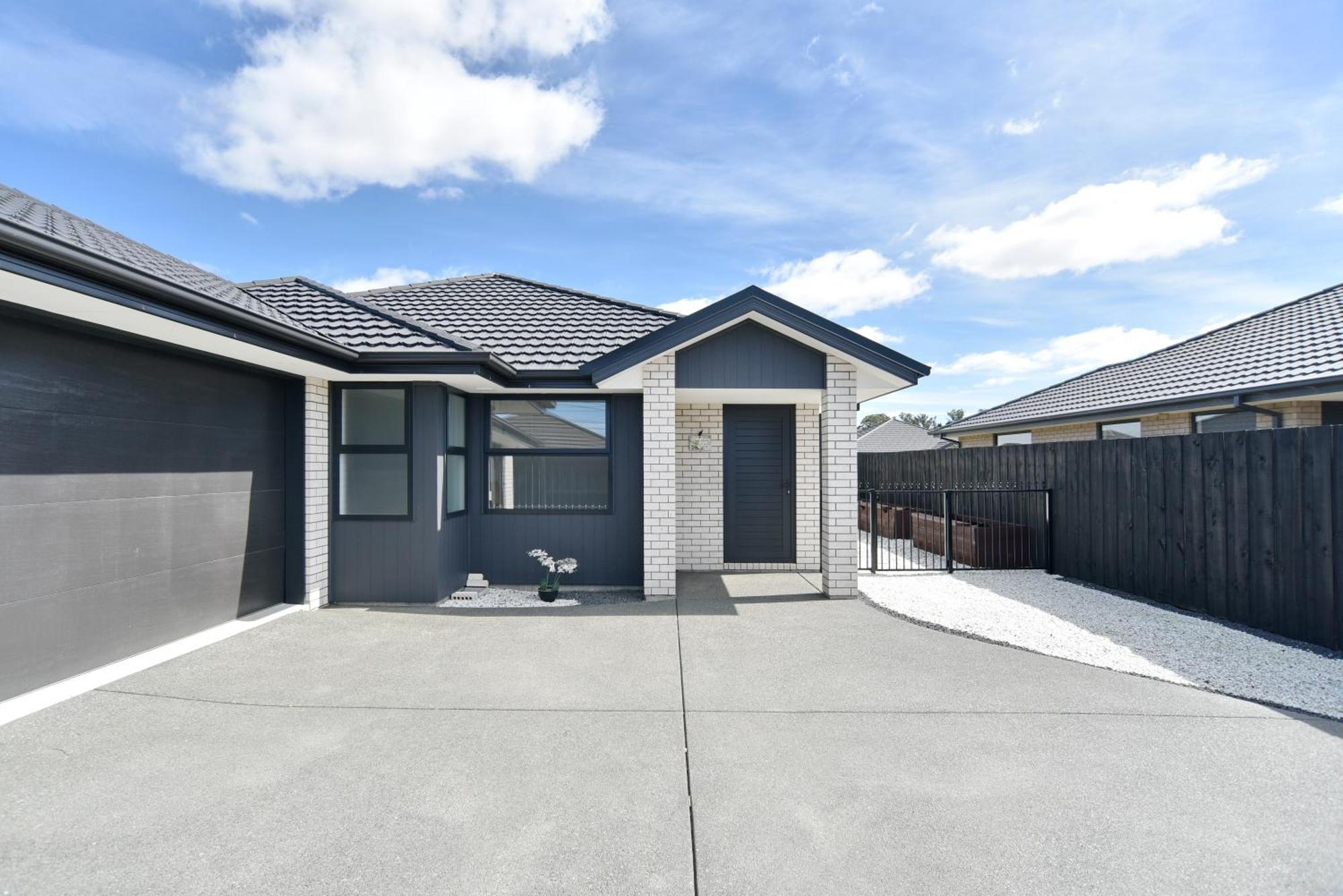Saddlers Lane - Homes Holiday home *