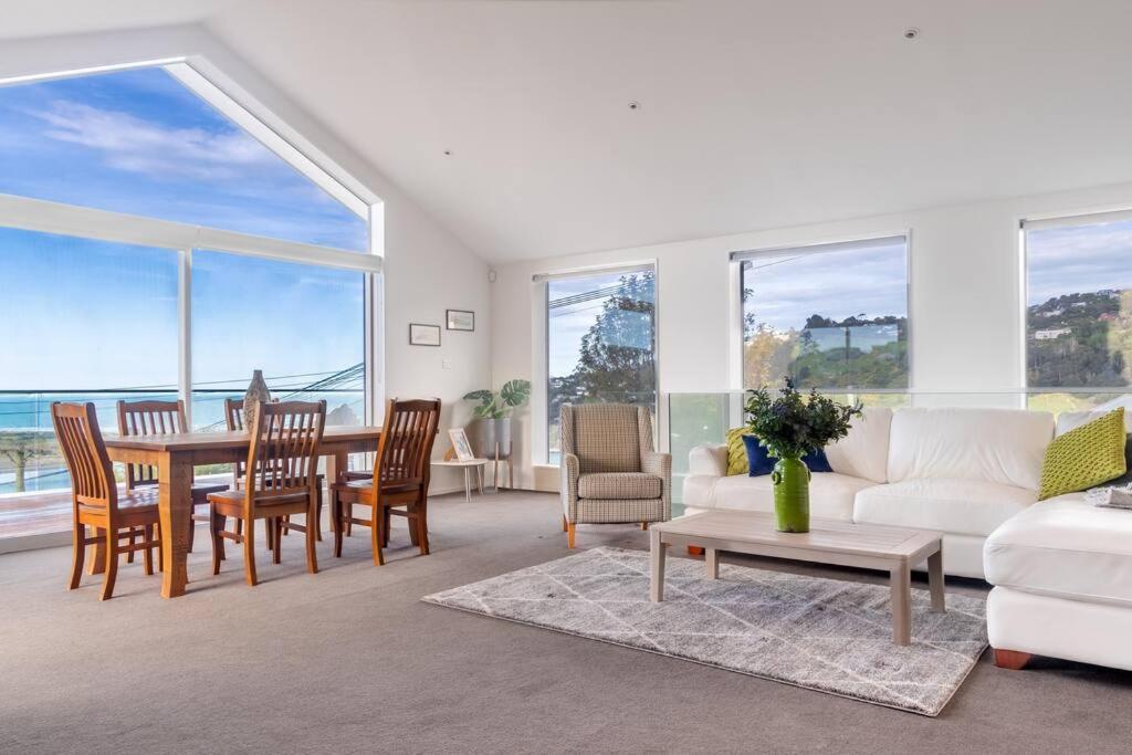 Holiday home Sea View Paradise With Hot Tub