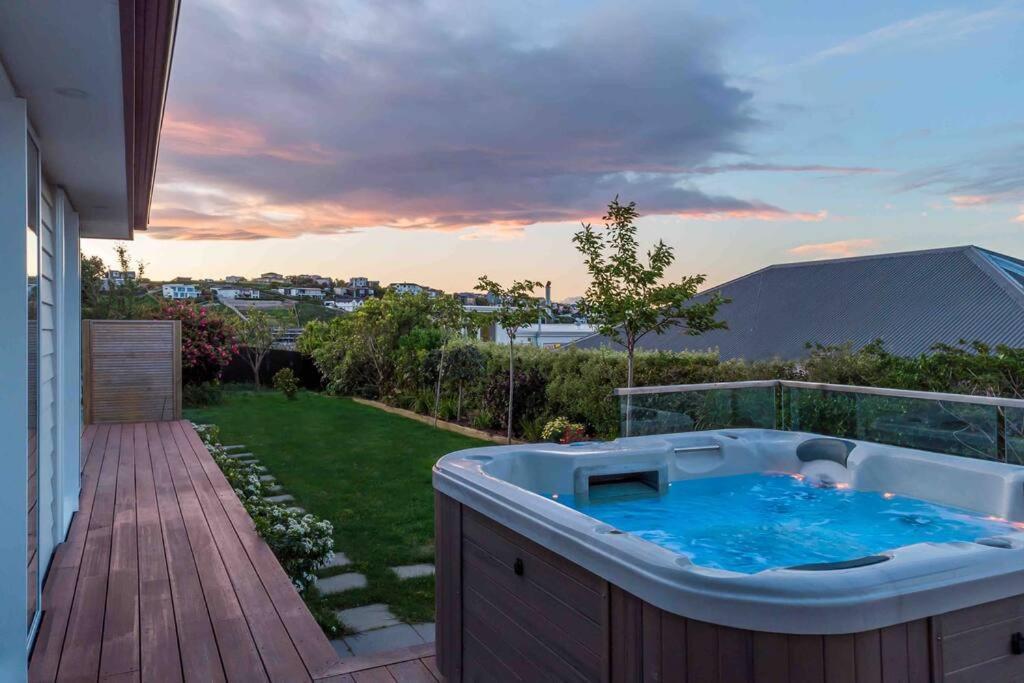 Sea View Paradise With Hot Tub * Christchurch