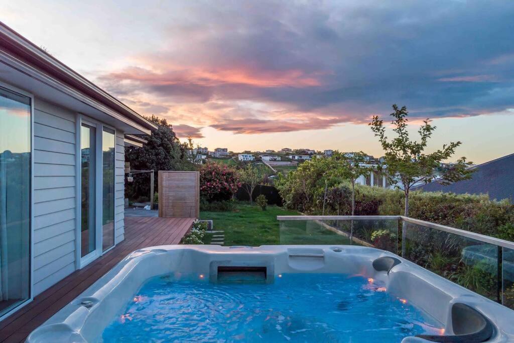 Sea View Paradise With Hot Tub Holiday home *
