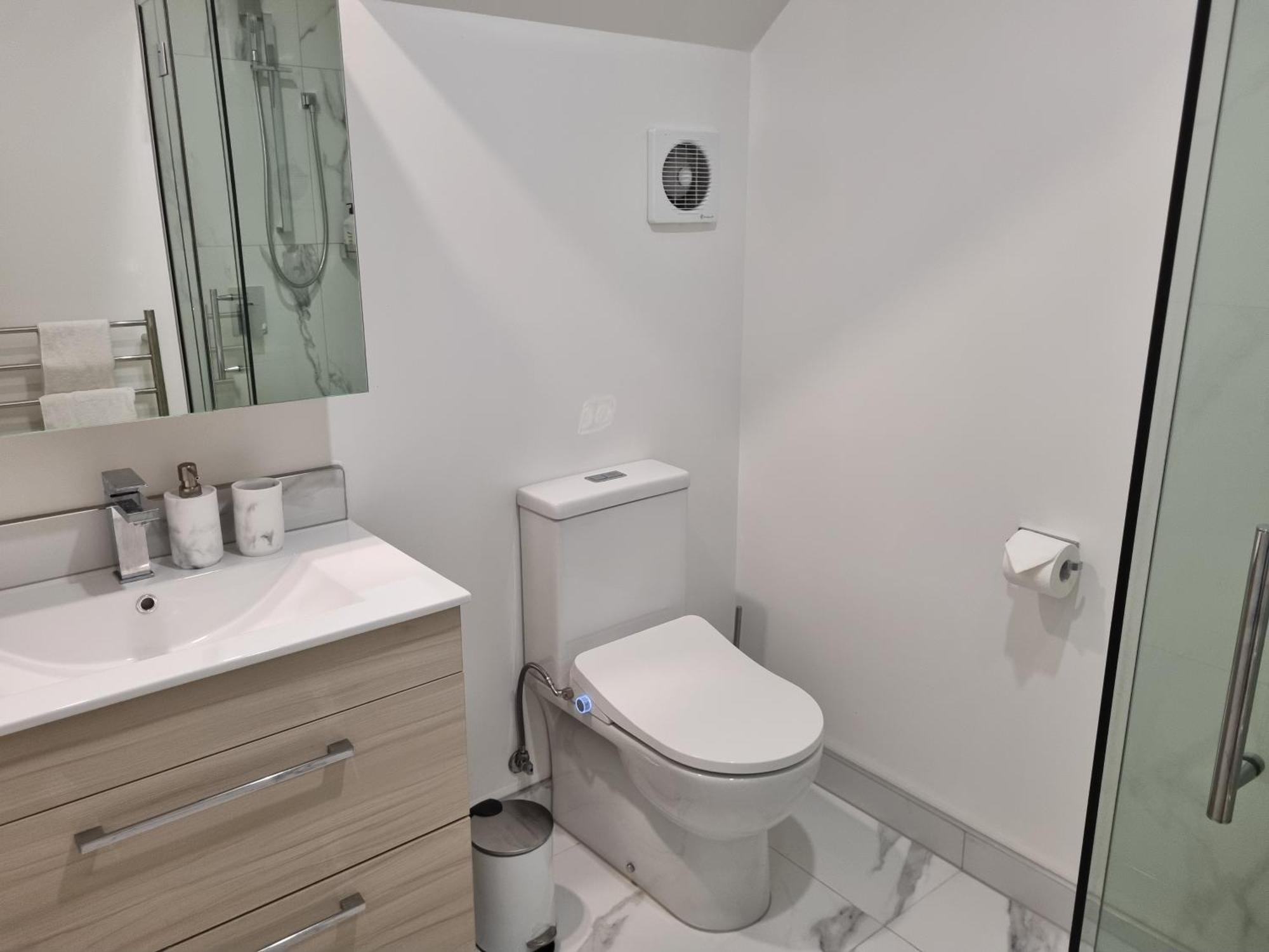 Apartment Cloud Nine Elegant Escape Awaits Christchurch