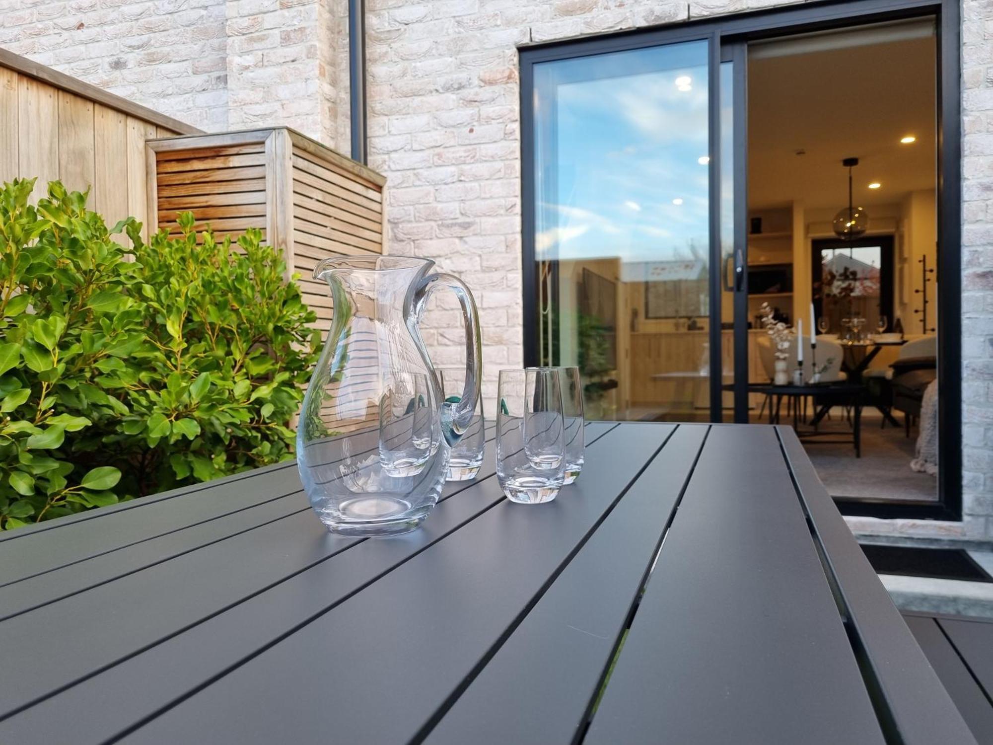 Cloud Nine Elegant Escape Awaits Apartment