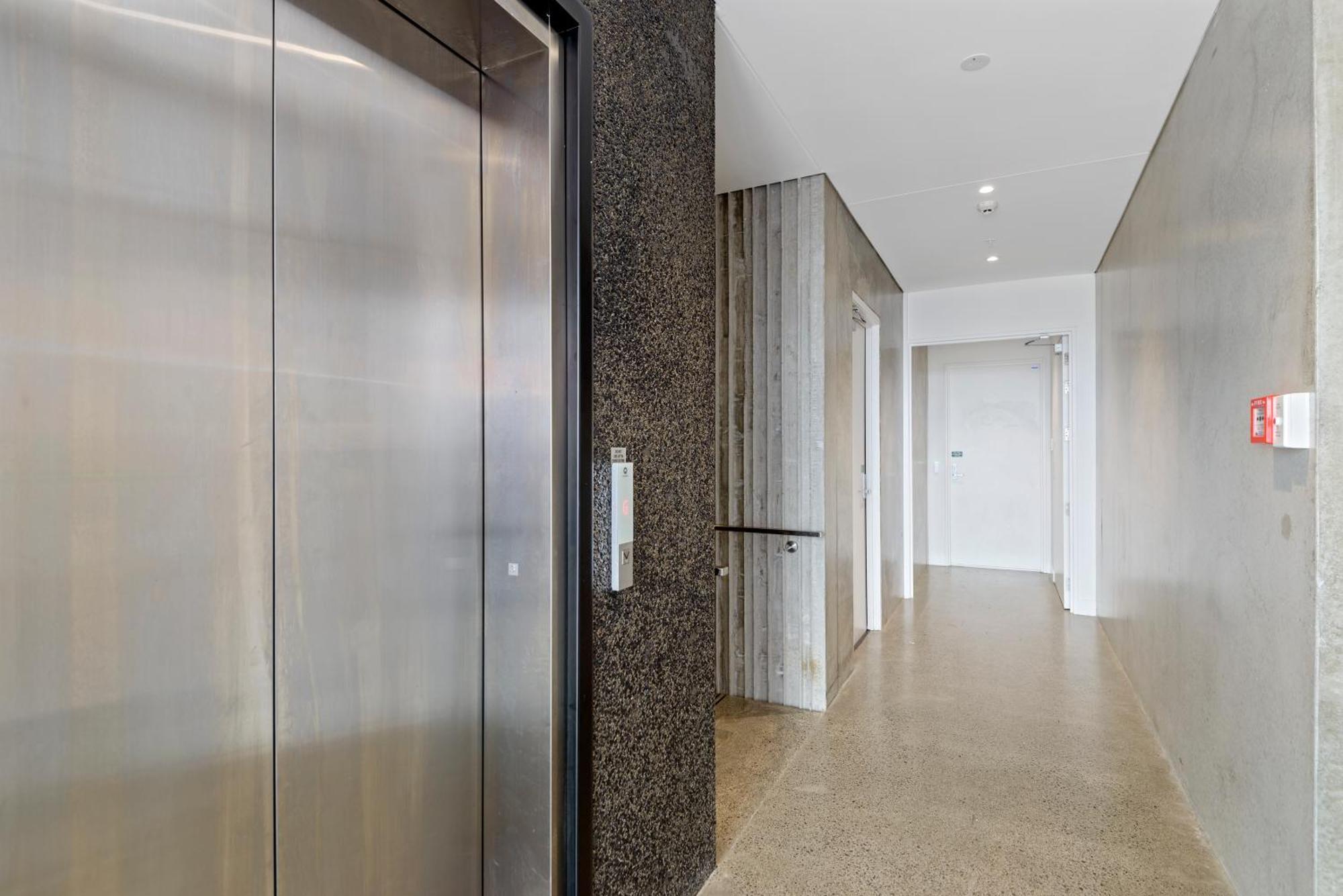 Penthouse In The Apartment