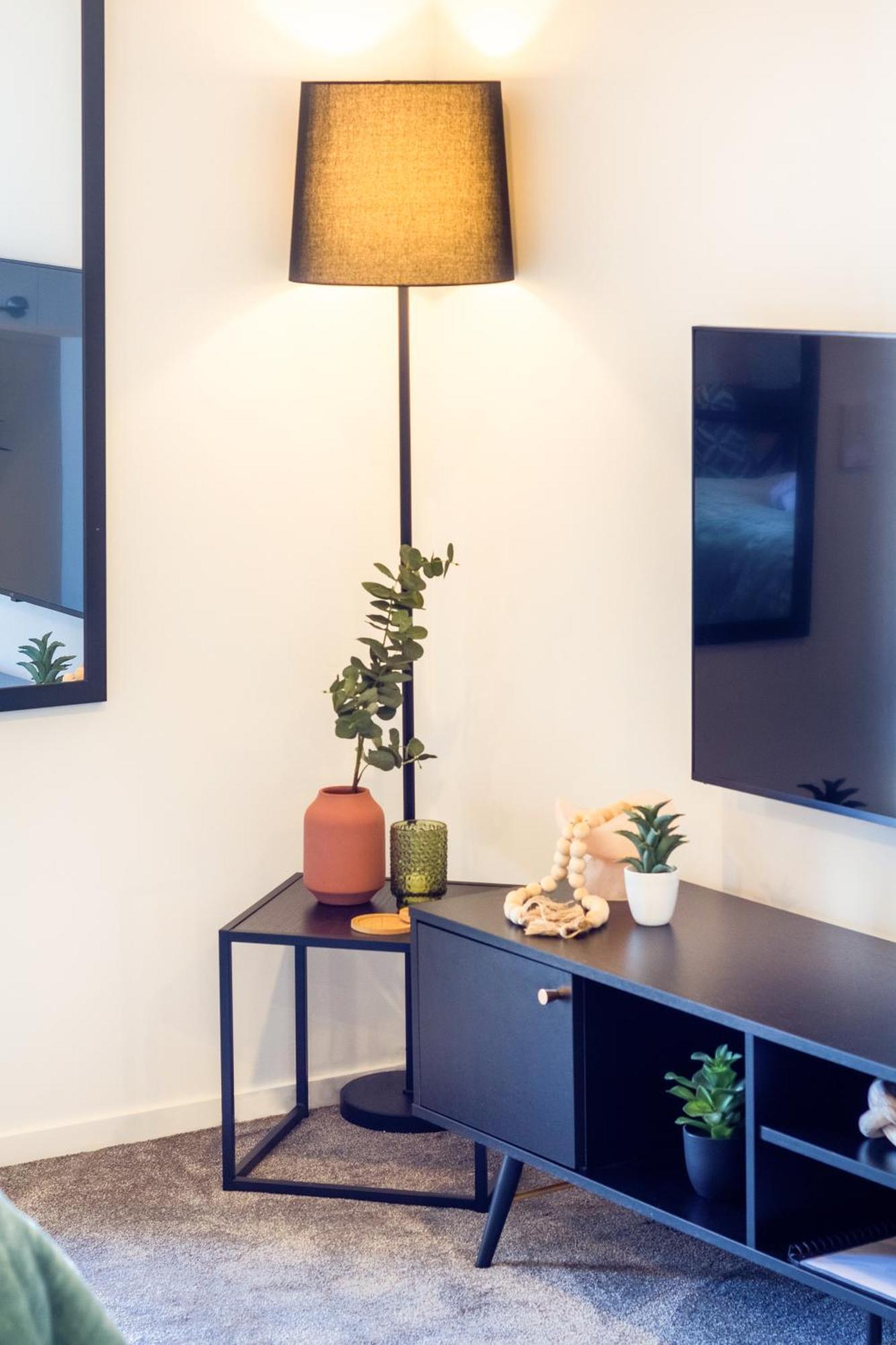 Apartment Living: Upper Haven On Wilmer