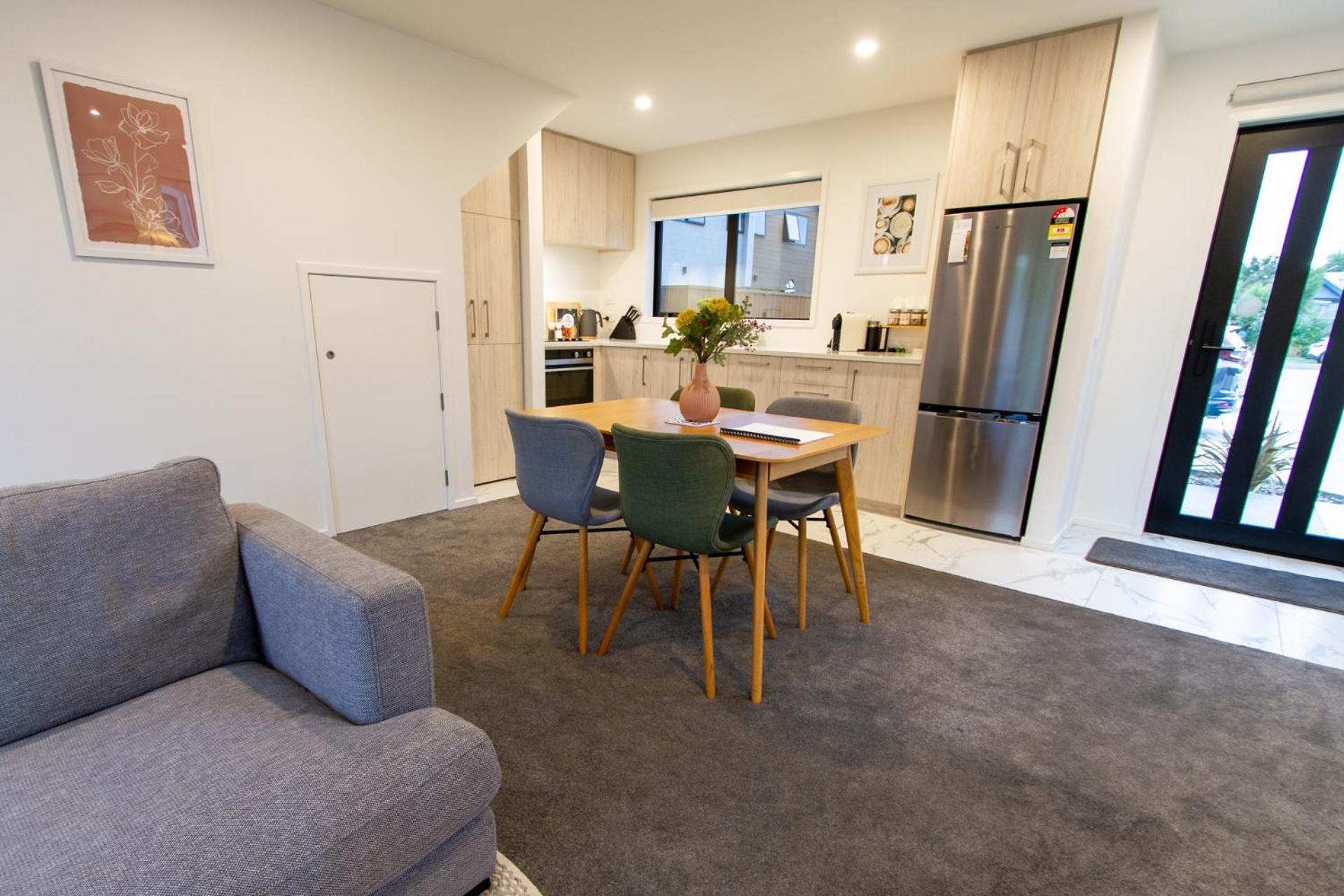 Apartment St Albans 2 Bed Townhouse With Carpark Christchurch