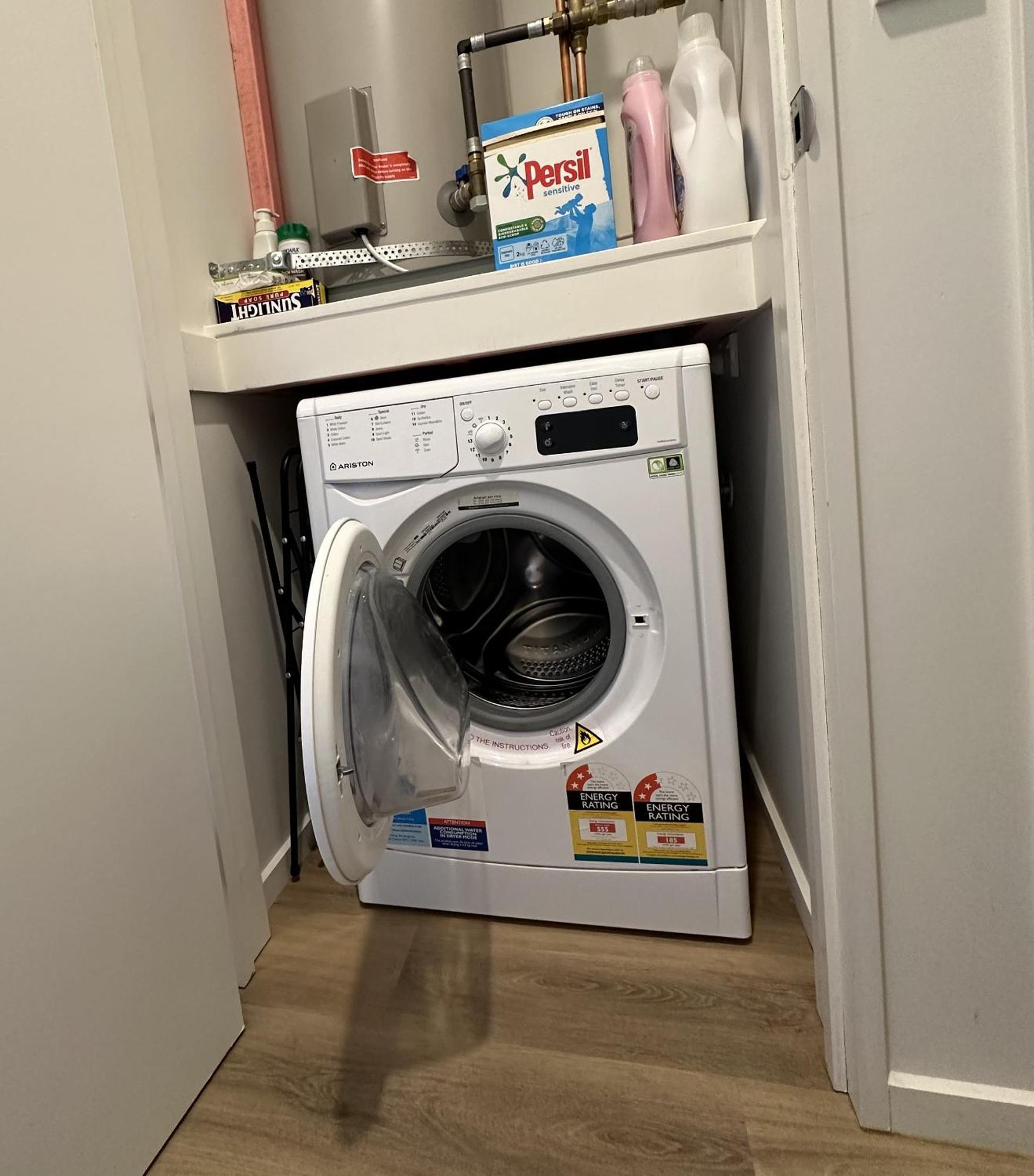 Apartment Luxury Cbd 1 Bedroom With Free Parking *