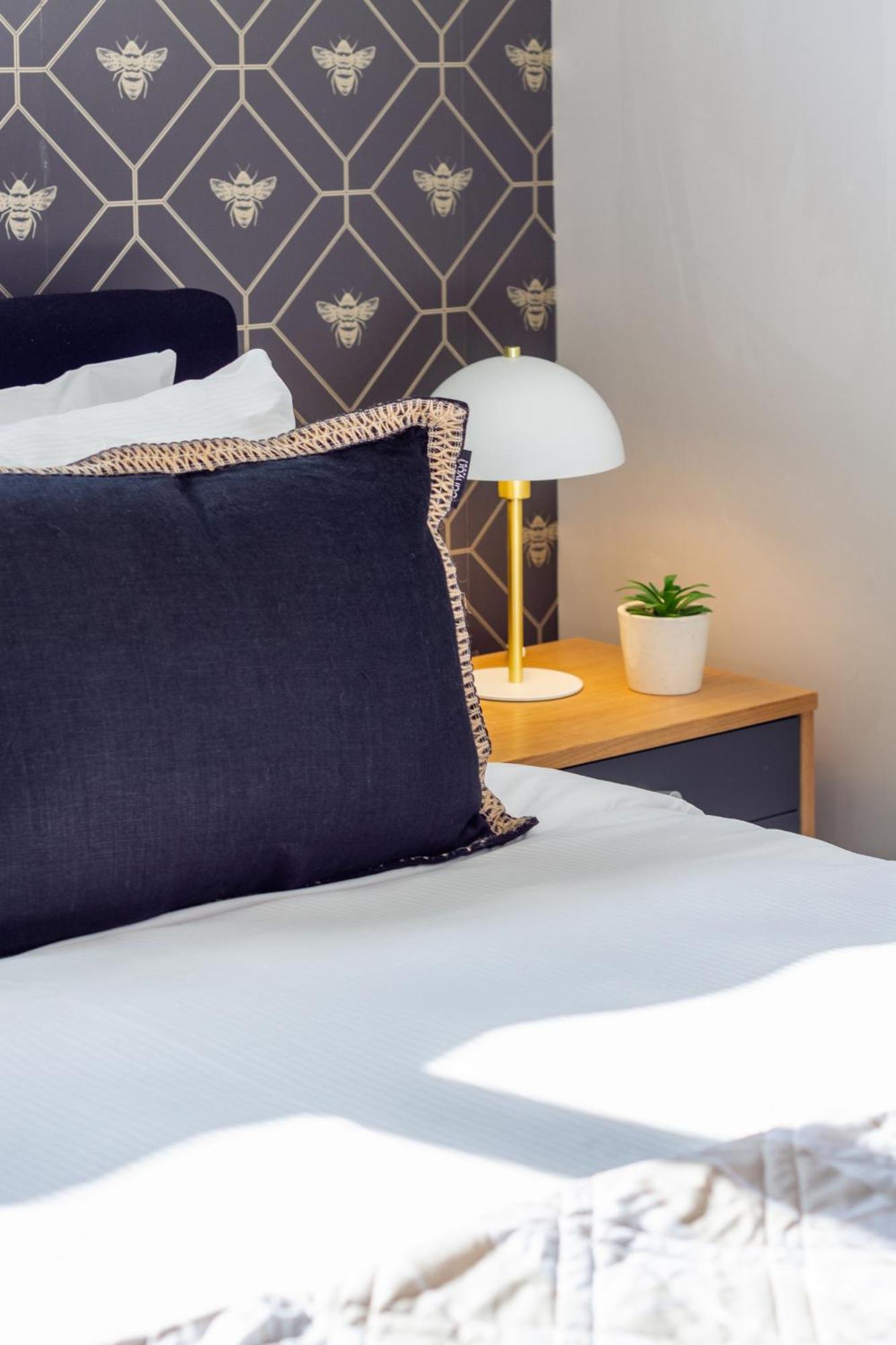 Luxury Without Limits In Cbd Apartment *