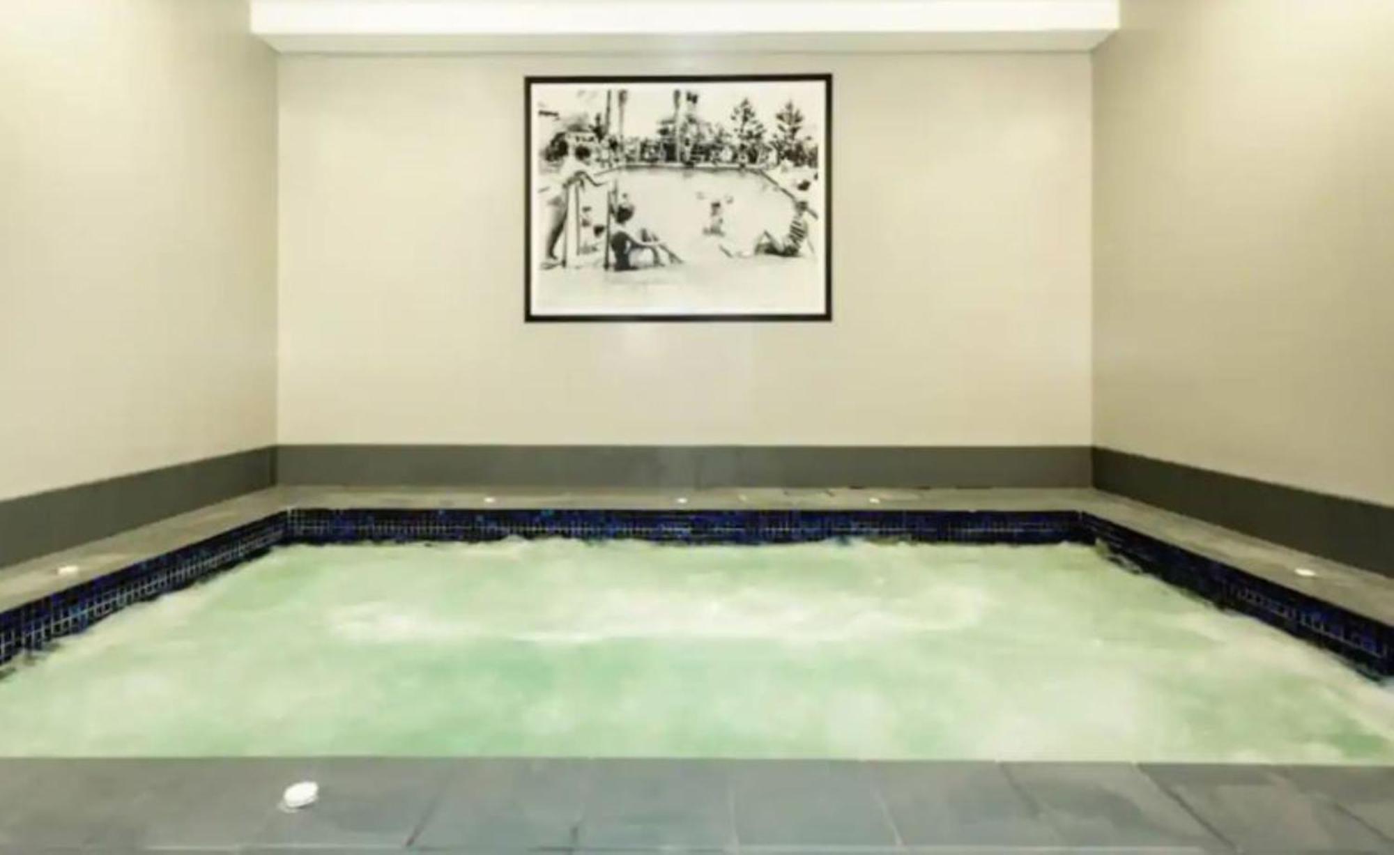 Beauty In The Cbd - 1bed Free Parking Pool Apartamento *