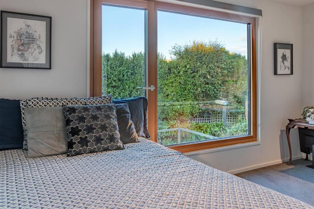 Villa Sunrise Serenity With Hot Tub