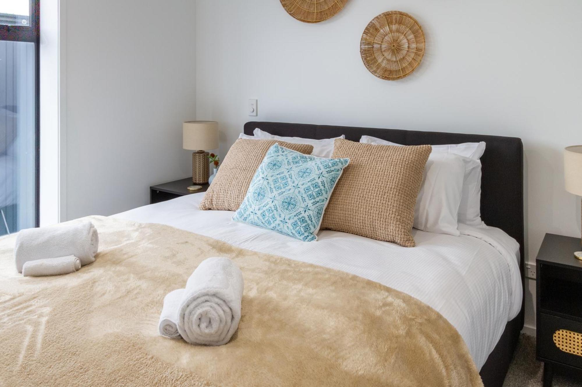 Style Meets Comfort 2 Bed Chch Cbd *