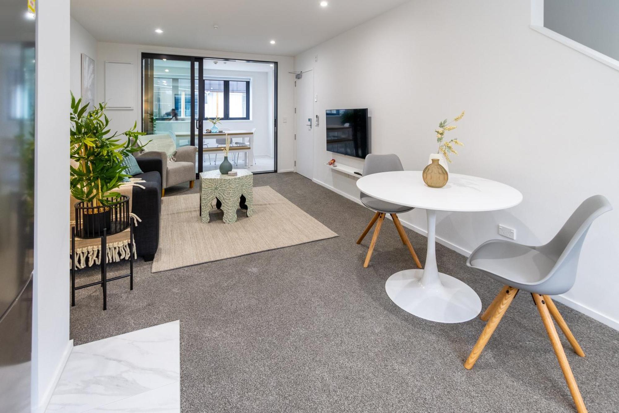 Style Meets Comfort 2 Bed Chch Cbd Apartment *