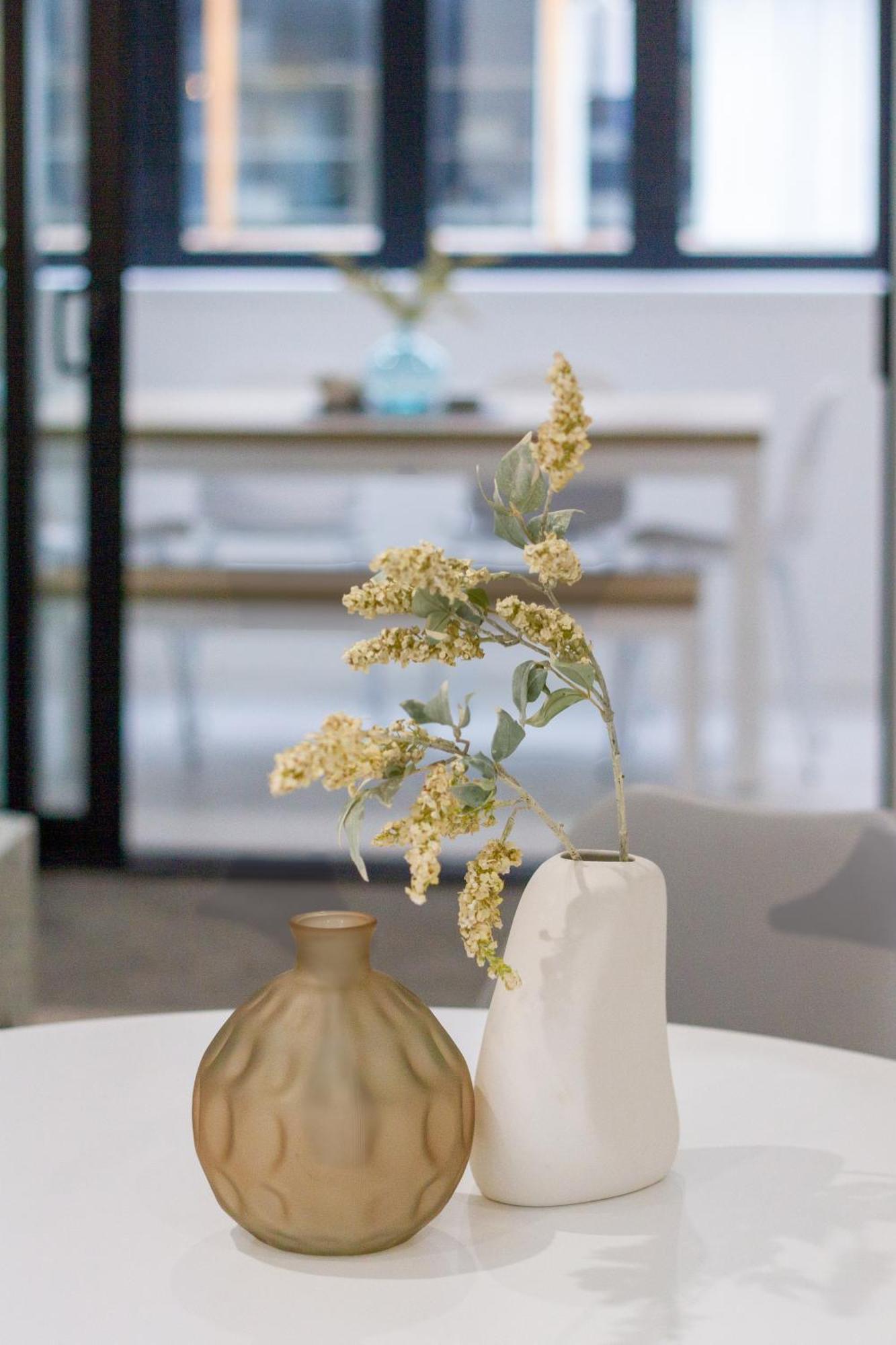 Style Meets Comfort 2 Bed Chch Cbd Apartment