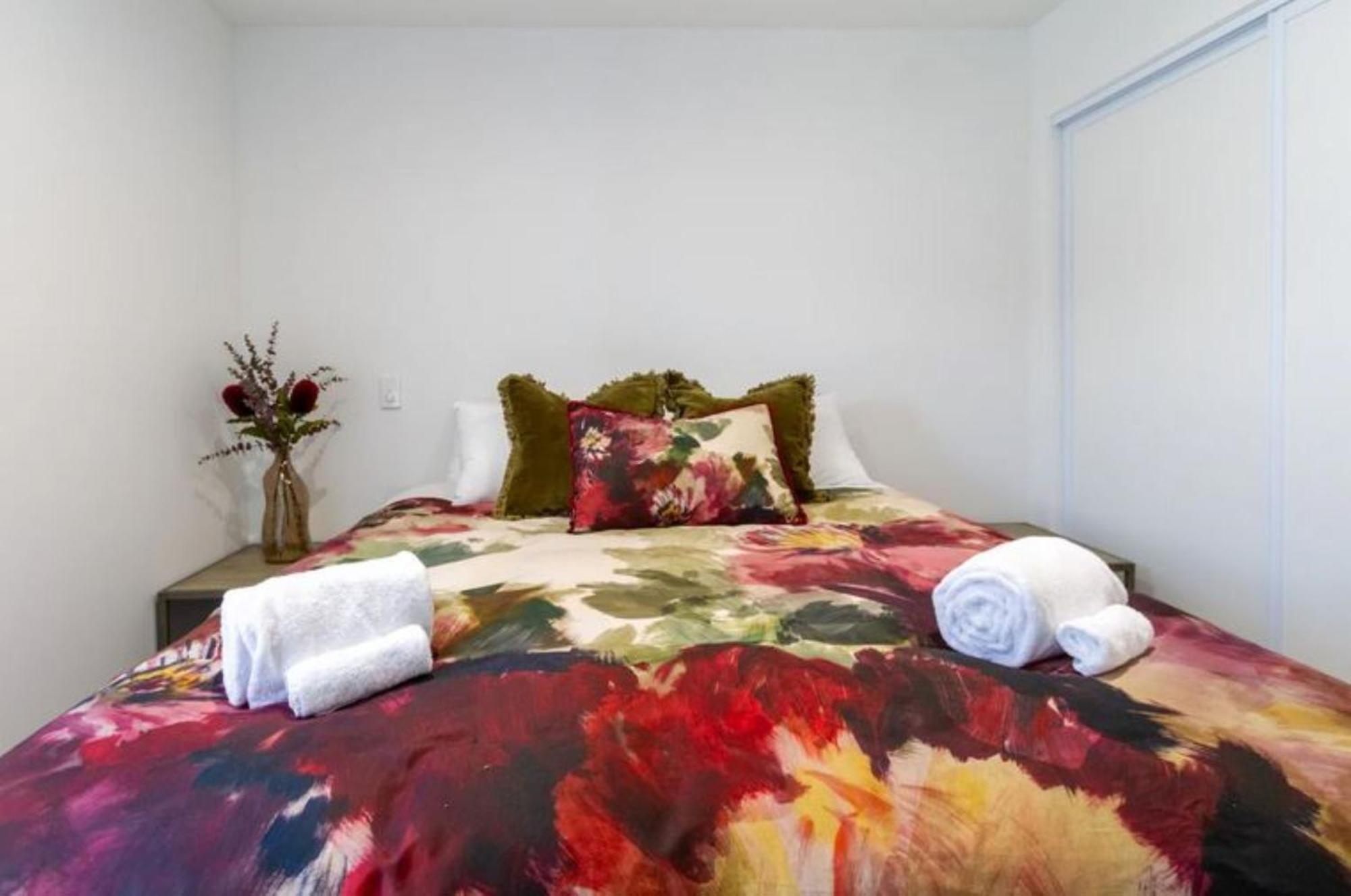 Apartment Your Ultimate Getaway Awaits! 3 Bedroom Christchurch