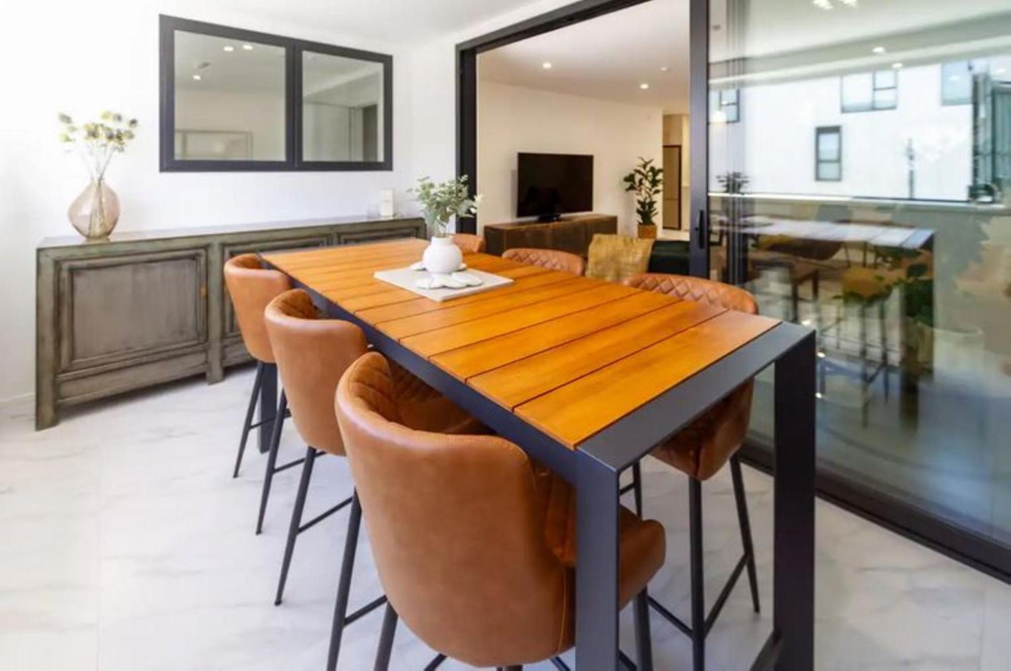 Your Ultimate Getaway Awaits! 3 Bedroom * Christchurch