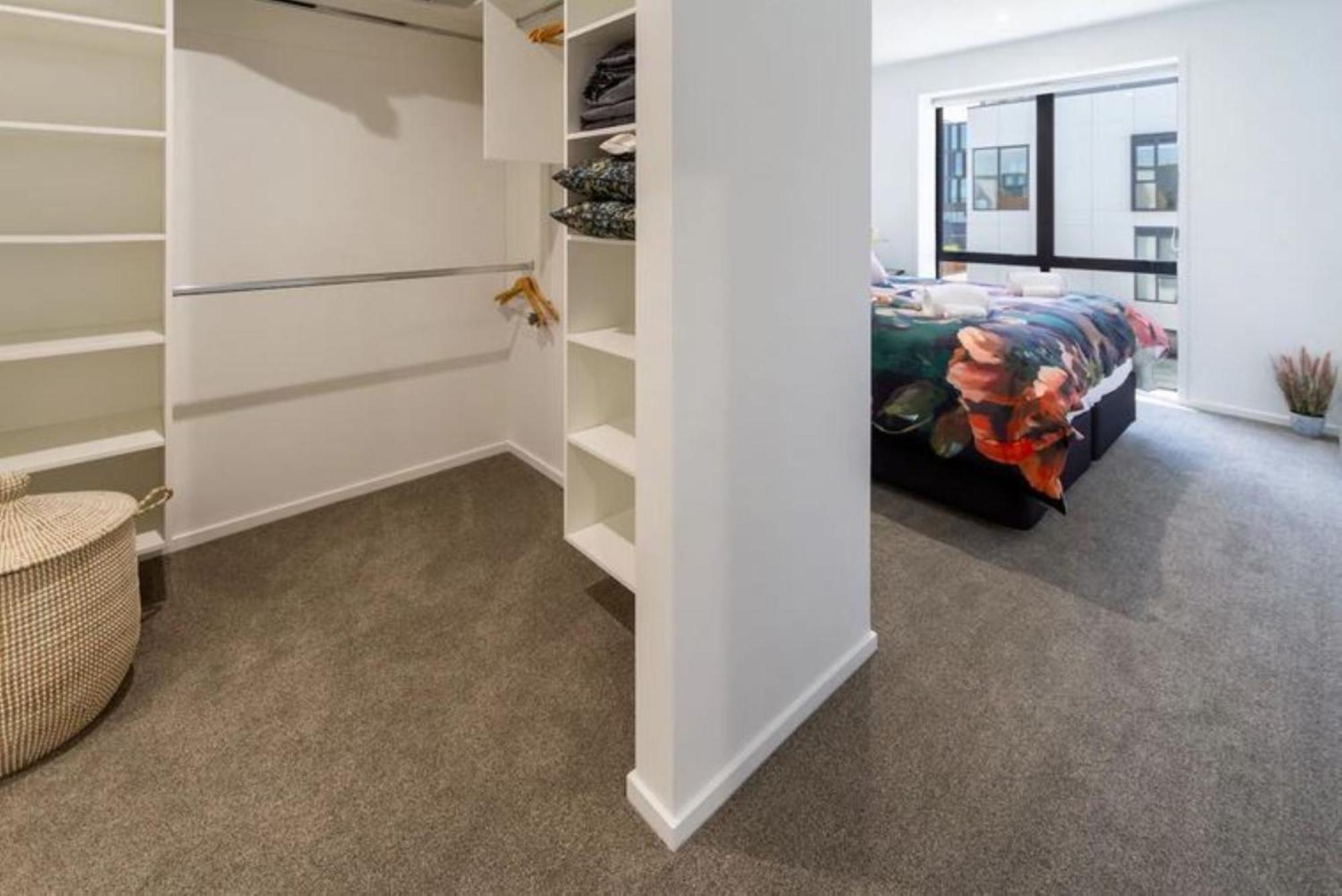 Your Ultimate Getaway Awaits! 3 Bedroom Apartment *
