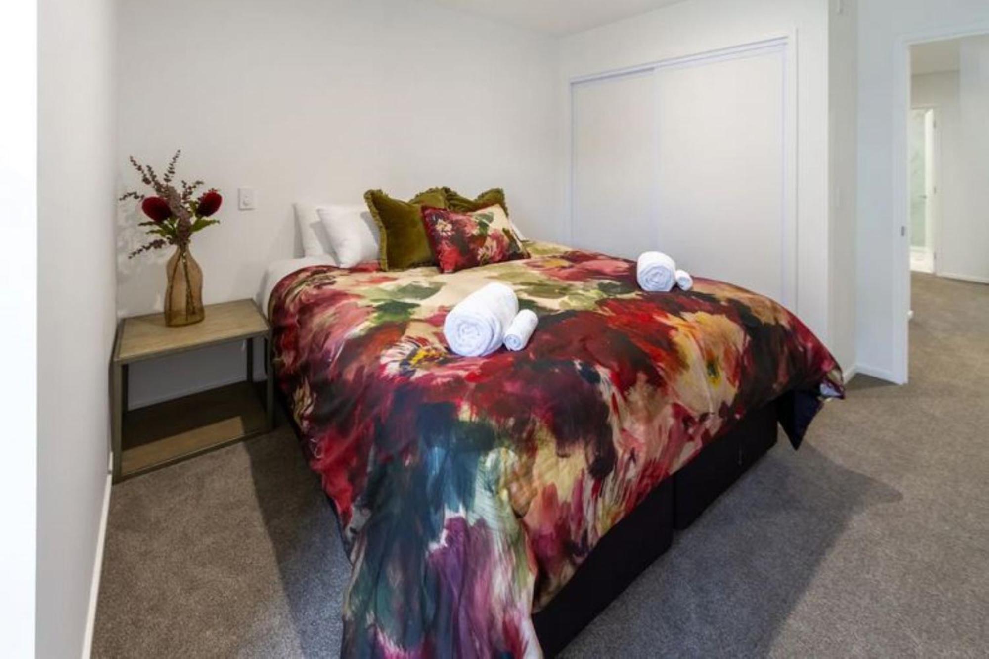 Your Ultimate Getaway Awaits! 3 Bedroom *