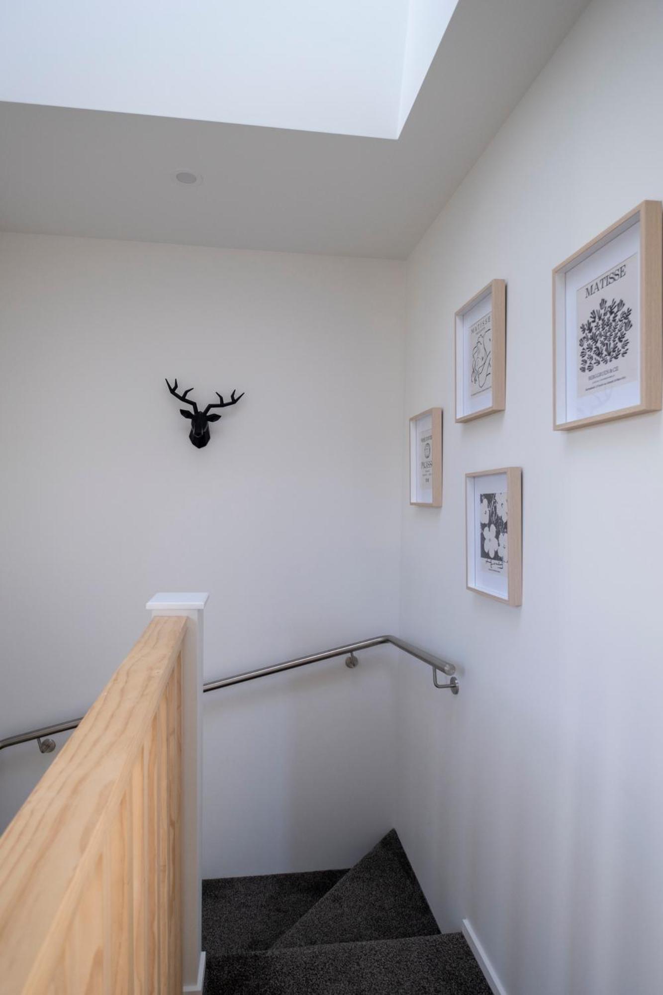 Luxury 2 Bed Townhome In Cbd Apartamento