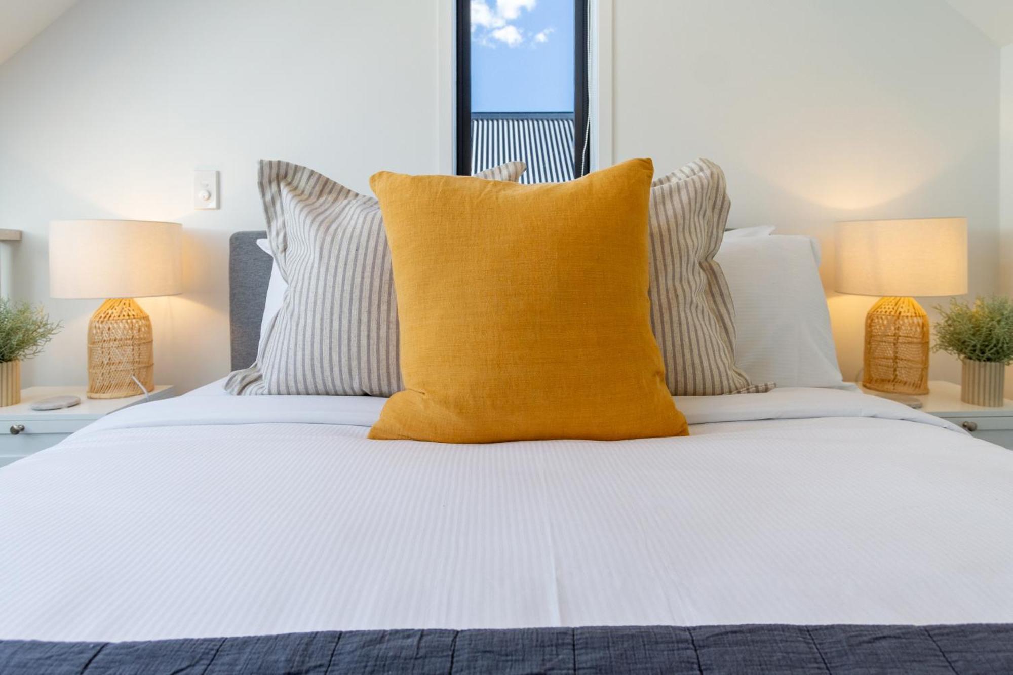 Charm 1 Bed 1 Bath Loft: Cbd *