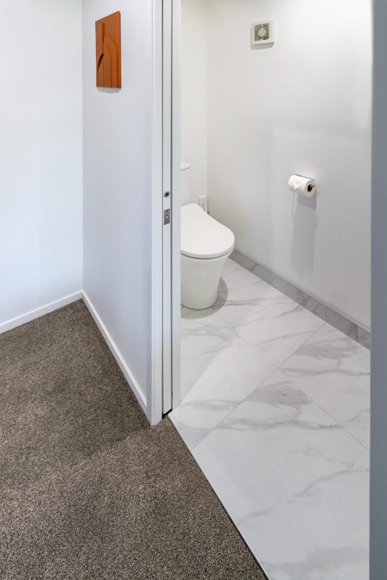 Chic 3-br Cbd Gem In Christchurch: Prime Location Christchurch