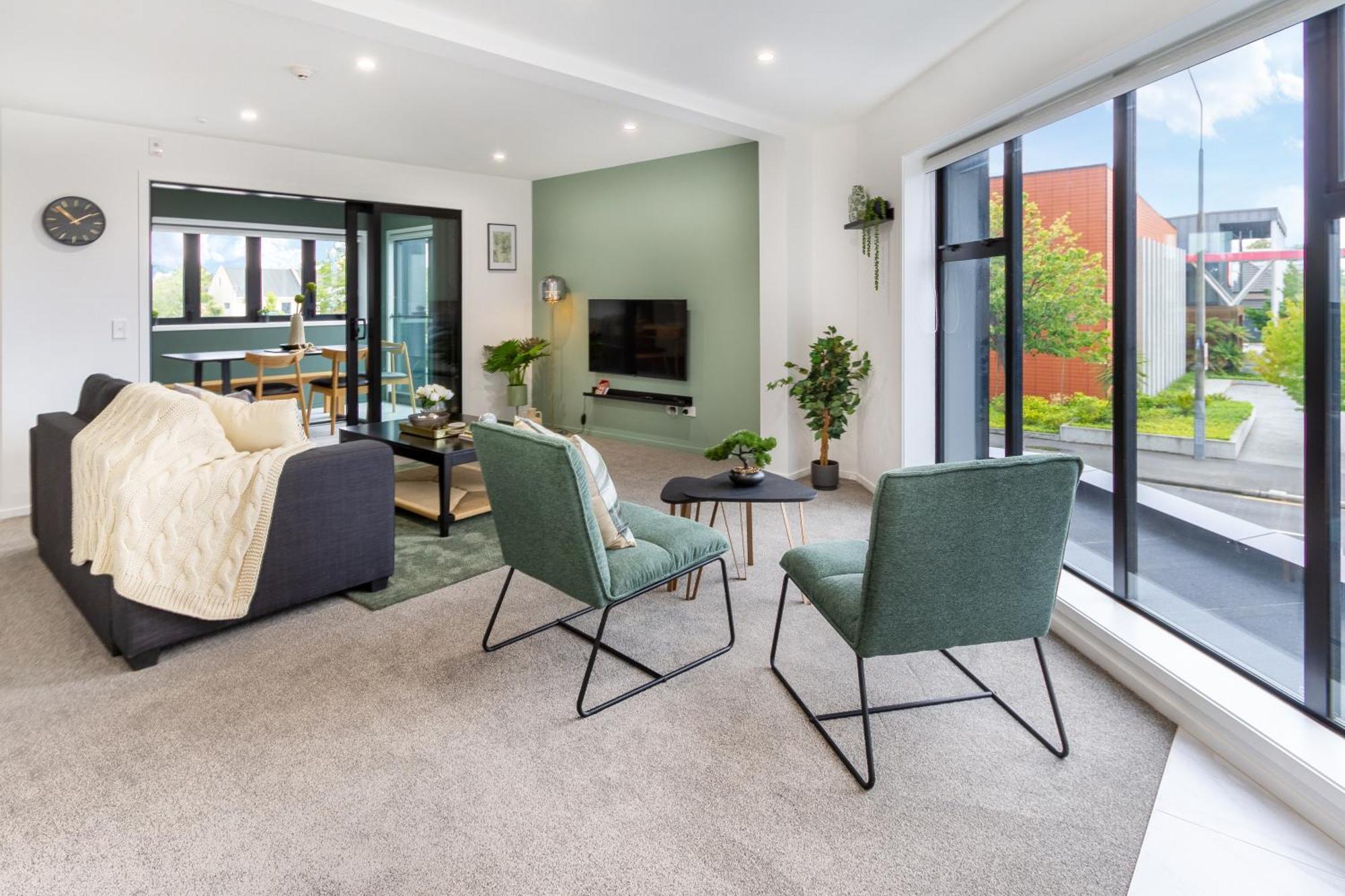 Apartment Chic 3-br Cbd Gem In Christchurch: Prime Location *