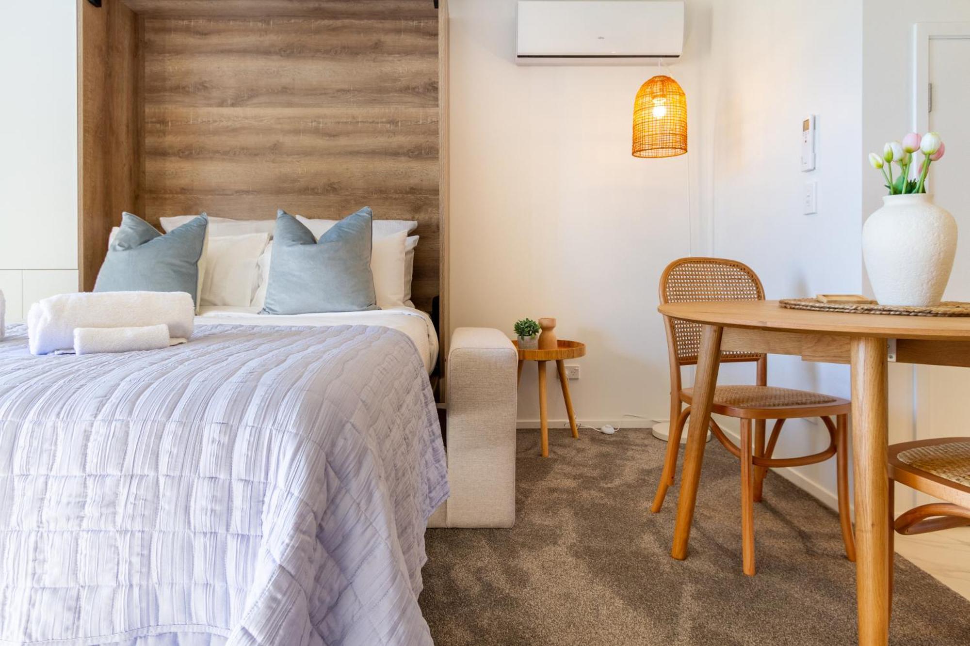 Downtown Delight: At 8 Wilmer With Backyard Apartment *
