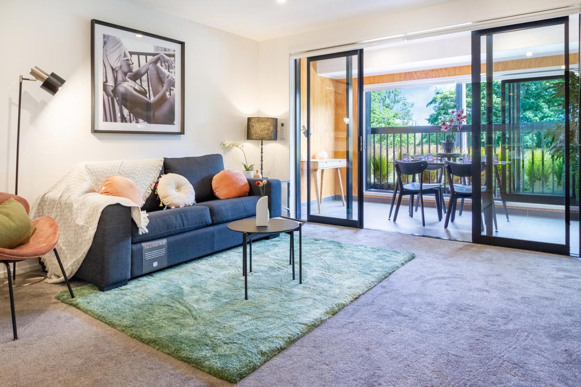 Apartment Cozy 1-bed With Park Views, Sleeps 4 *