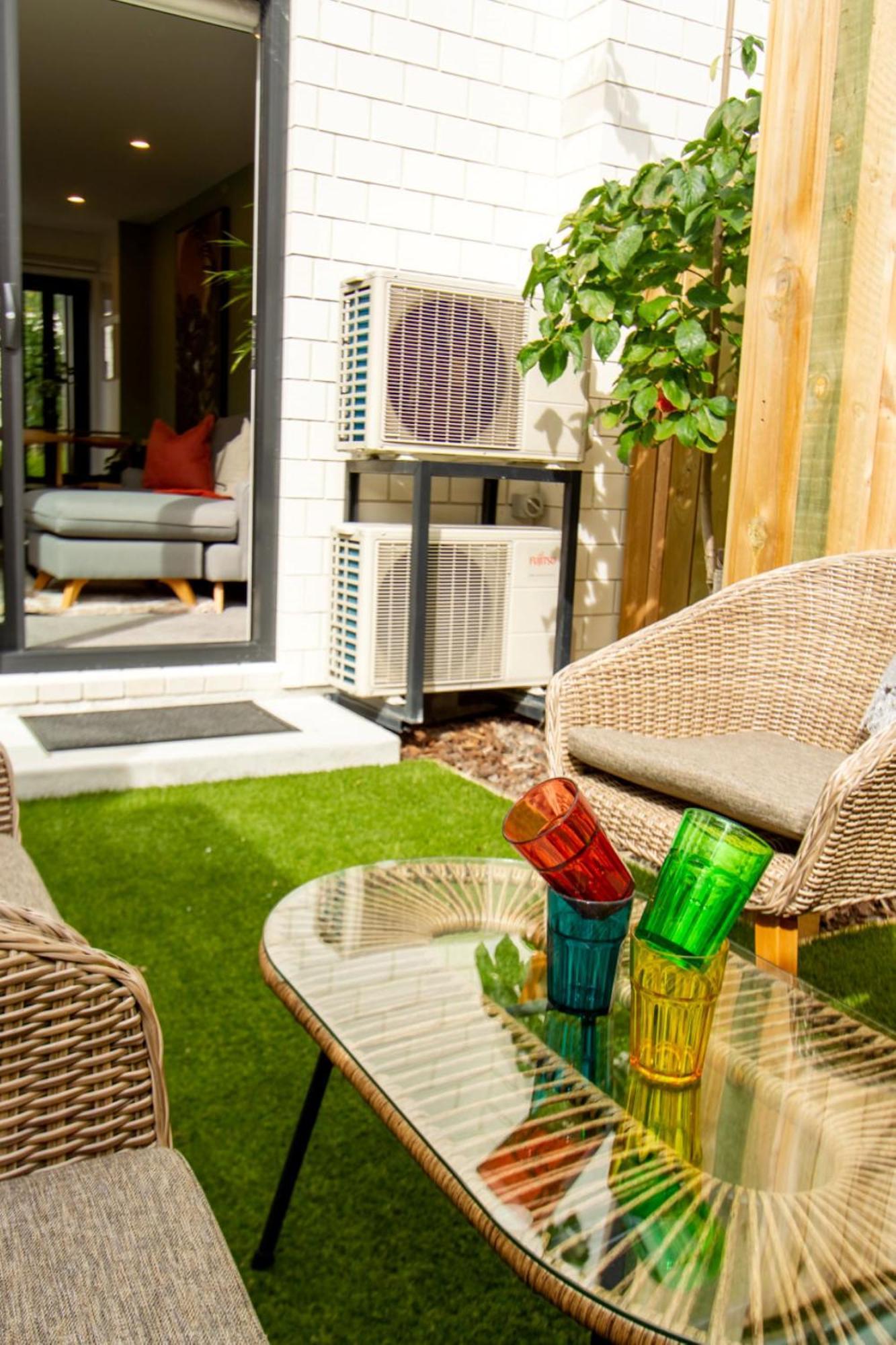 Sunny Townhouse Central City 2 Bedroom Apartment Christchurch