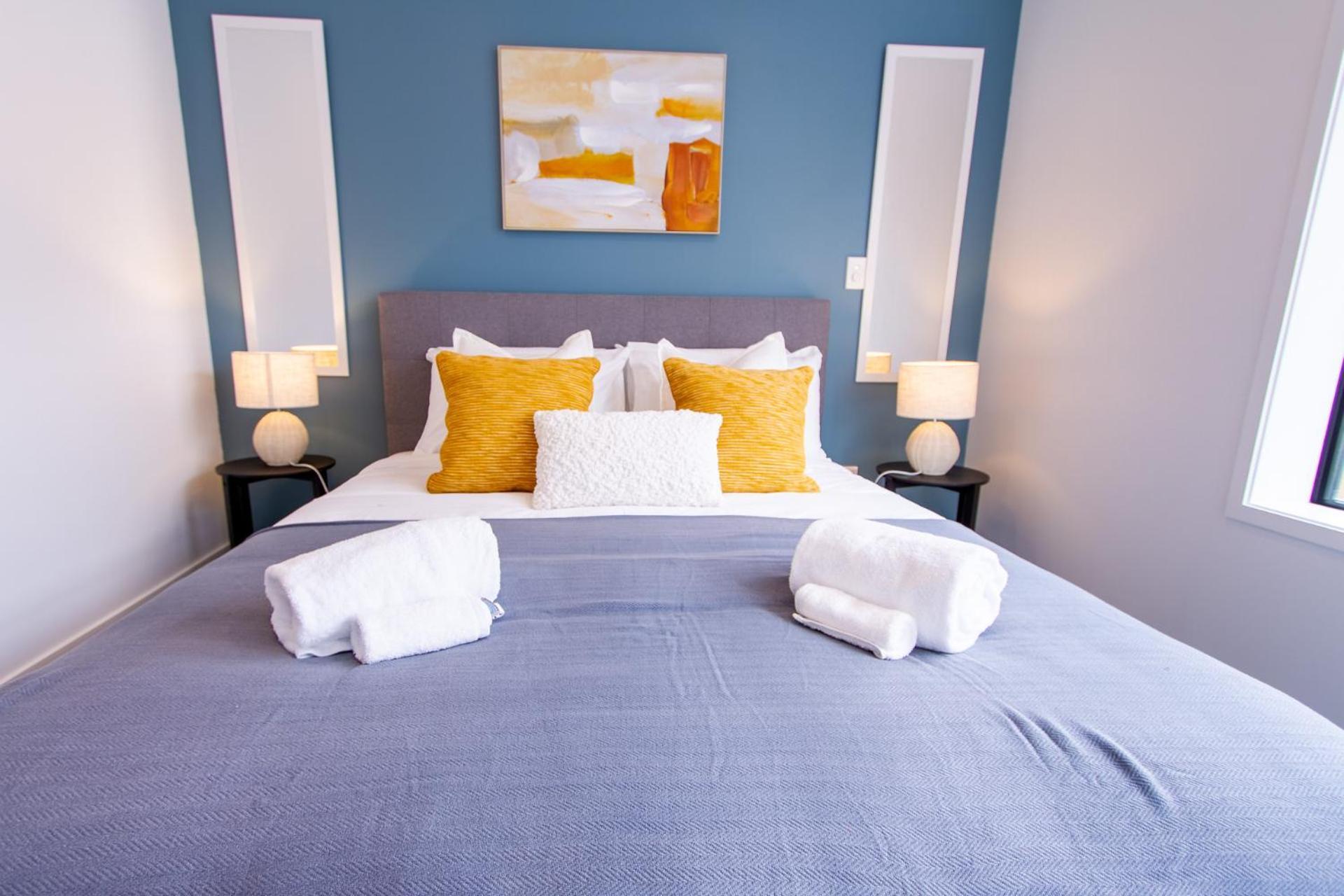 Glamorous 2 Bed Cbd Townhouse W/king Bed Christchurch