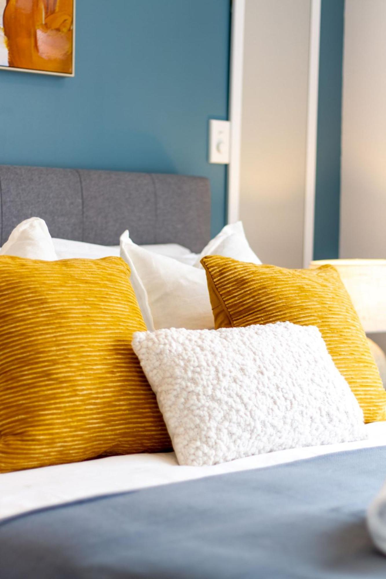 Glamorous 2 Bed Cbd Townhouse W/king Bed Apartment Christchurch