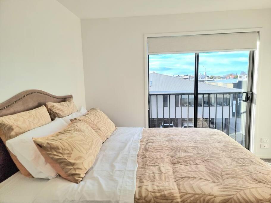 Cbd 2bdr 2bath Casino Townhall Tepae Convention Center Free Carpark *