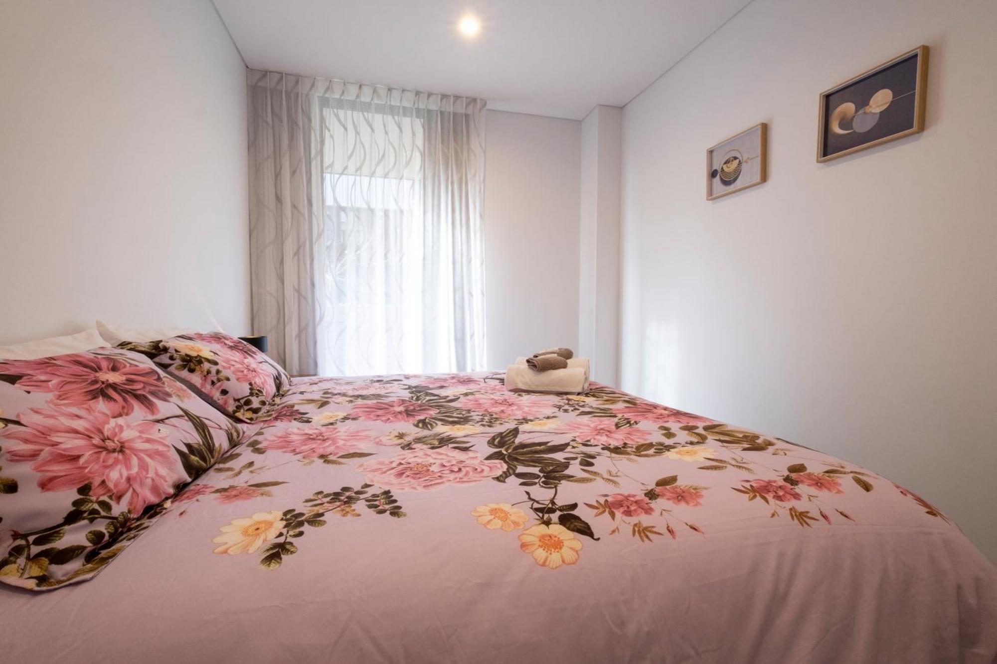Modern, Ground Floor , Cbd, Free Parking, 2-3 Beds Christchurch