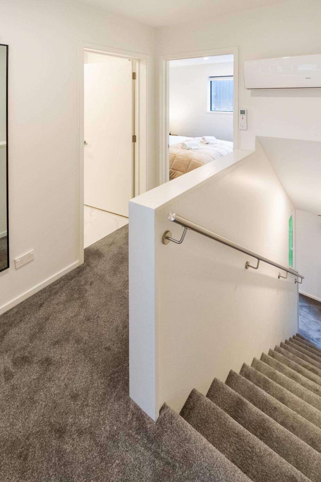 Apartment Executive On Lichfield Street - 2 Bed 2 Bath *
