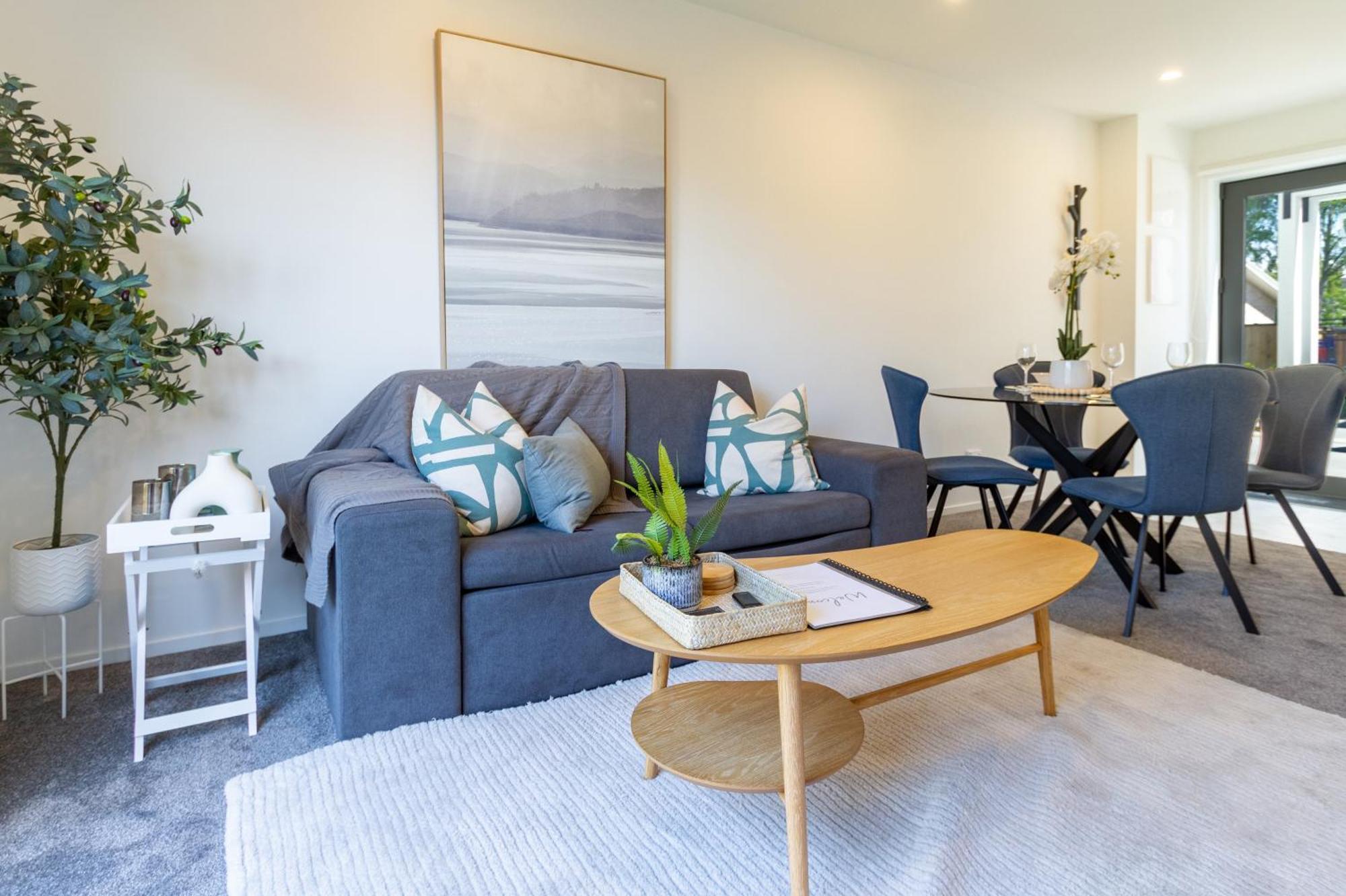 Vacation Riccarton 2 Bed 2 Bath W/carpark * Christchurch